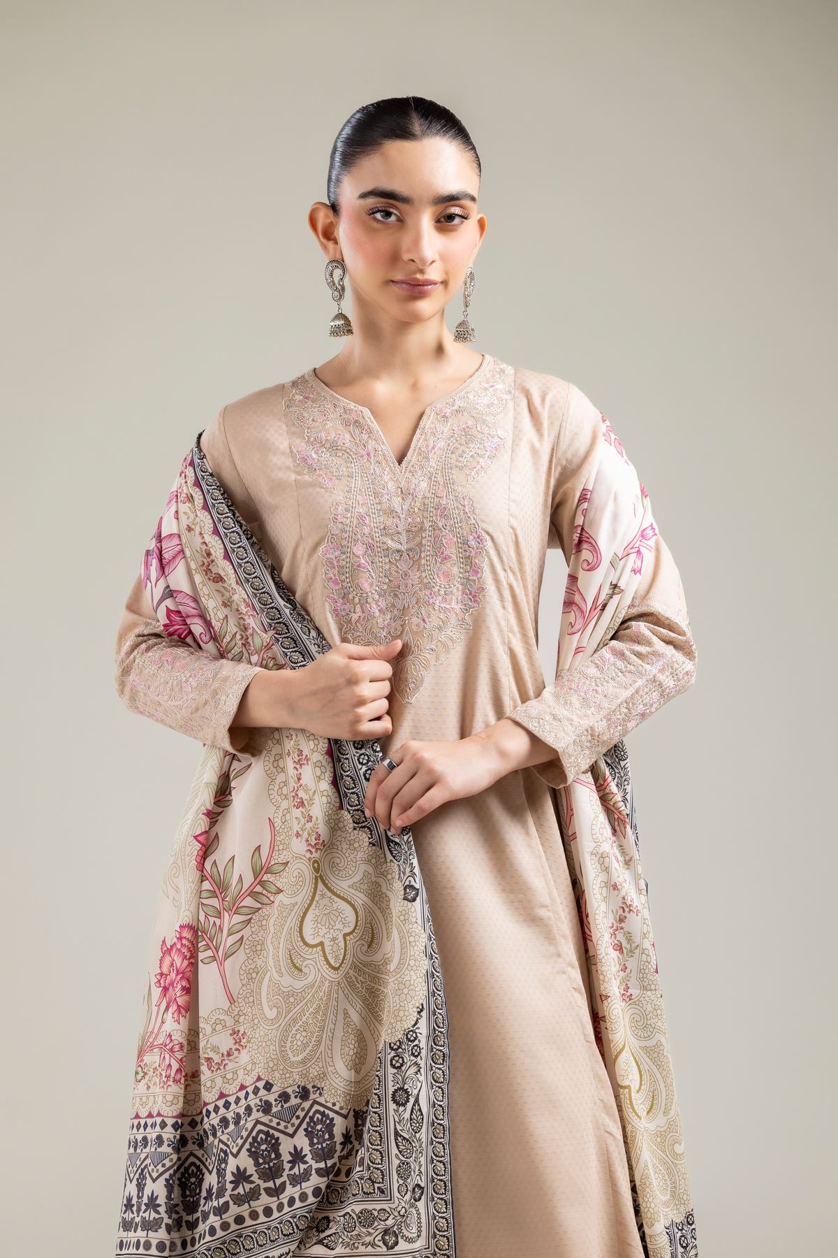 Embroidered Lawn Off-White Lawn Dupatta - 1-26-118-A-H-VG