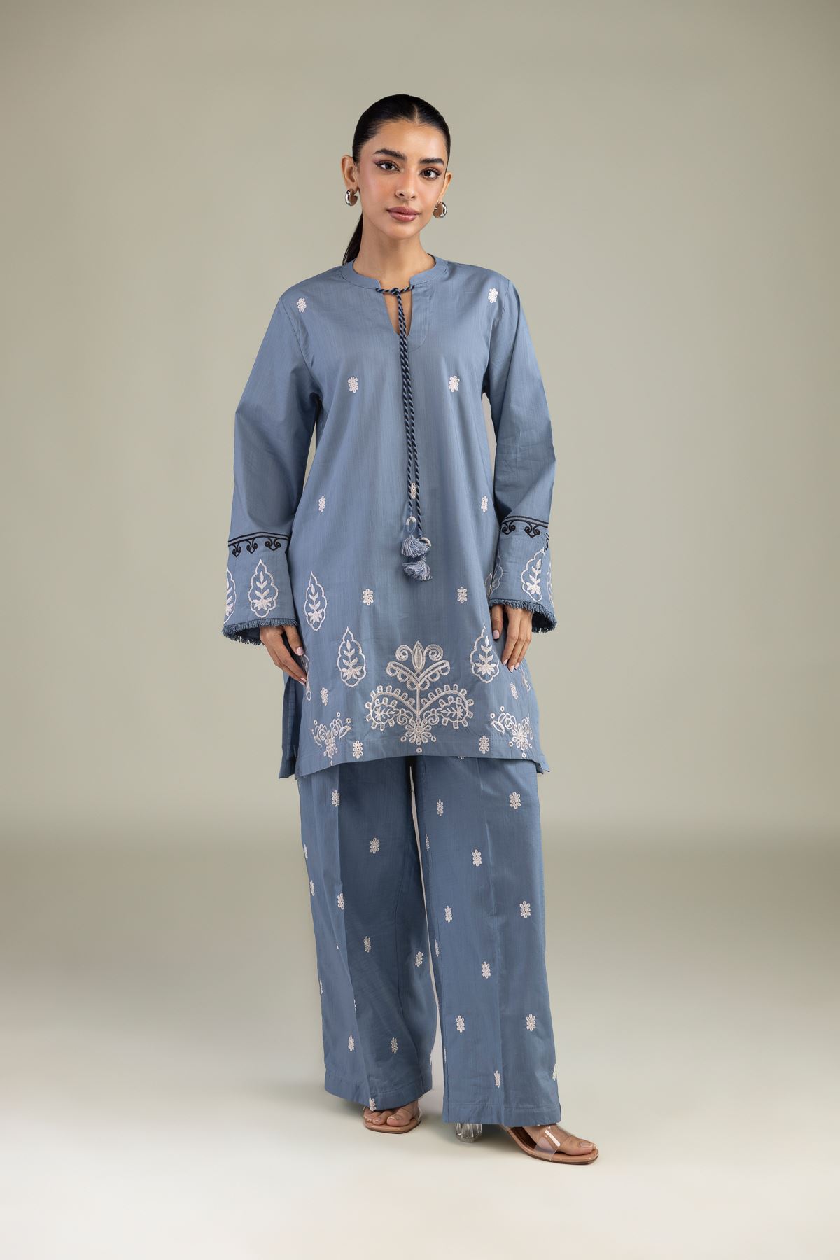 Textured Cotton Embroidered Blue Cotton Kurta - 25-07-7E2-08BB-VG
