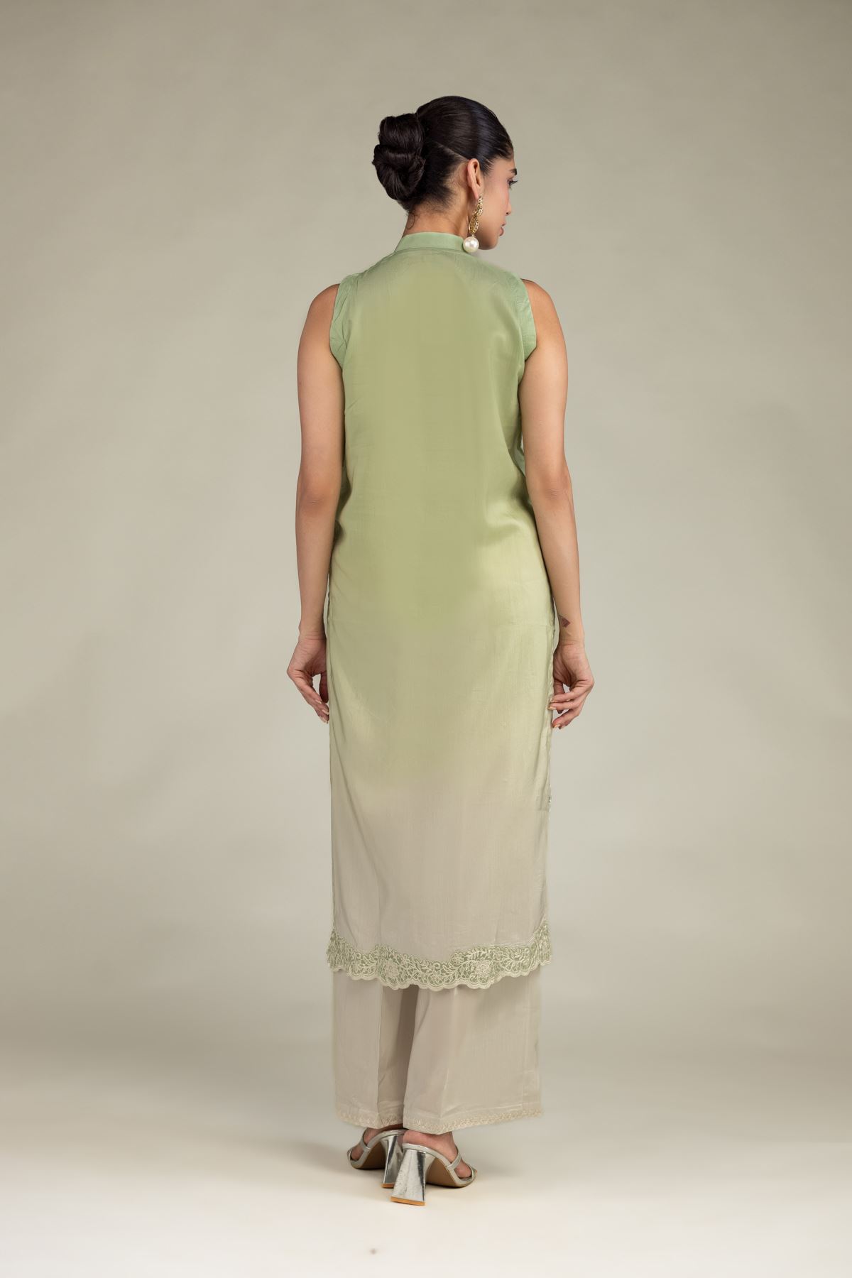 Embroidered Blended Viscose Sleeveless Floral Kurta - 1-26-229-B-F1-VG