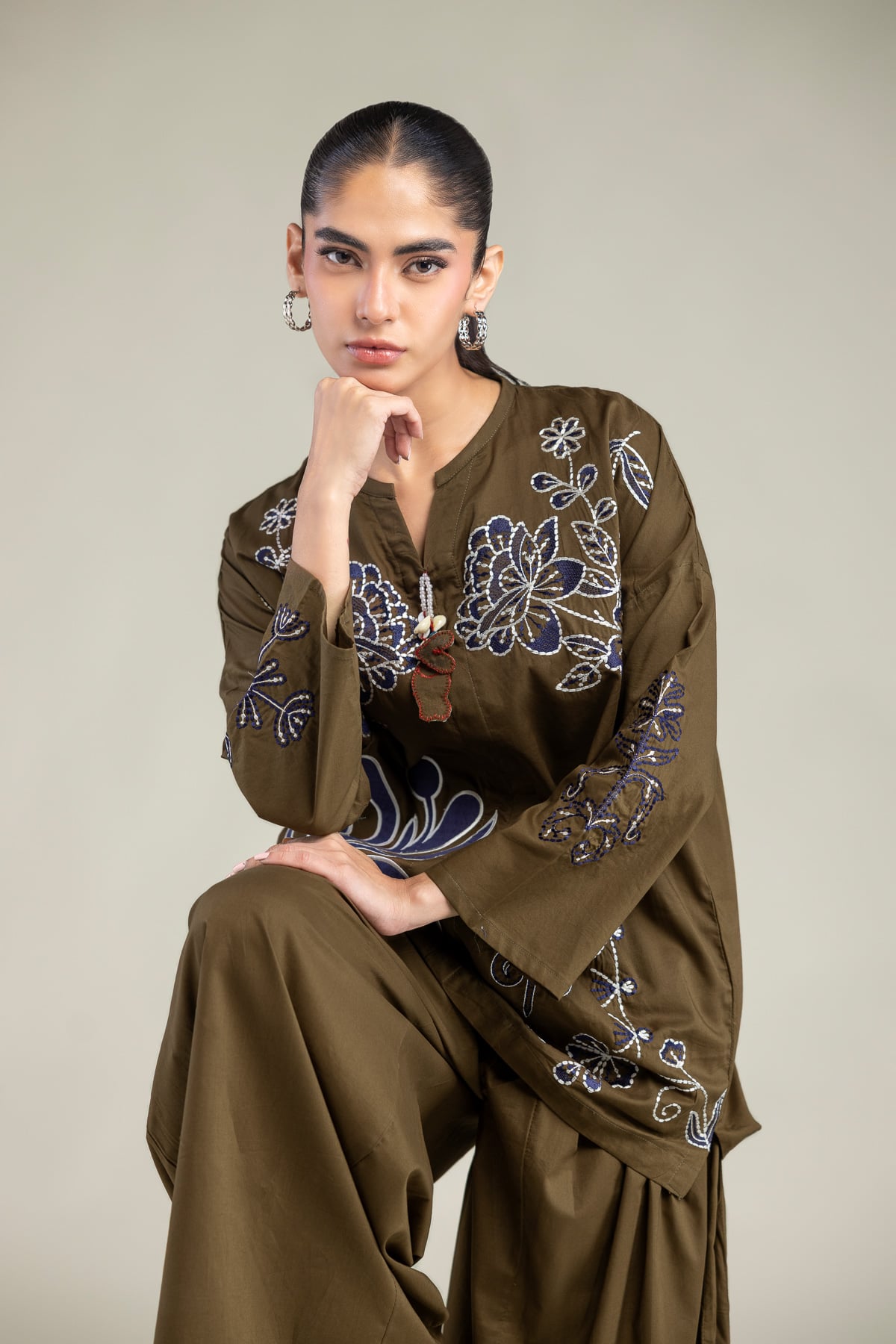 Embroidered Cambric Floral V-Neck Blouse - 1-26-102-A-F-VG