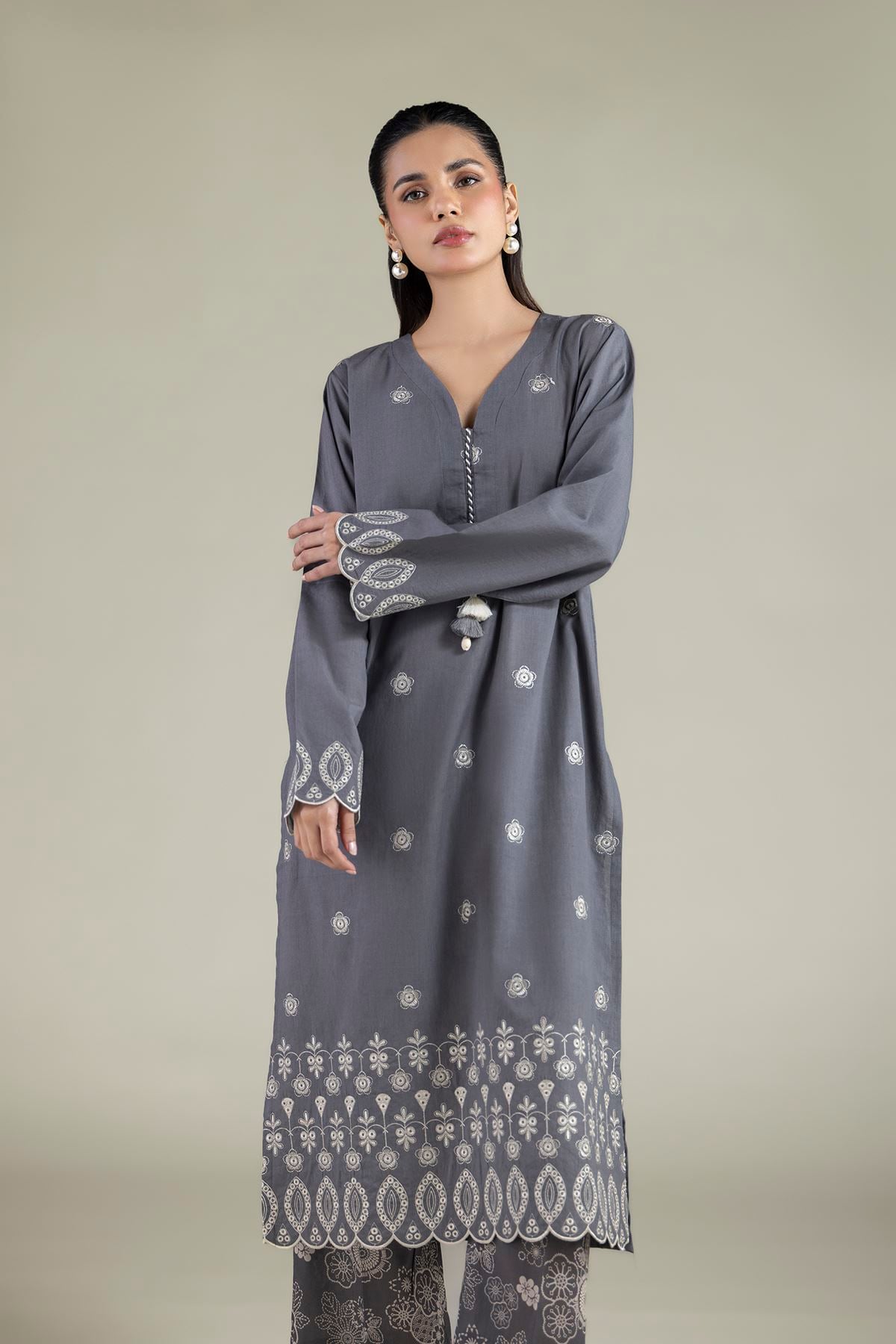 Embroidered Cambric Tailored 2-Piece Set - 1-26-229-B-F1-VG