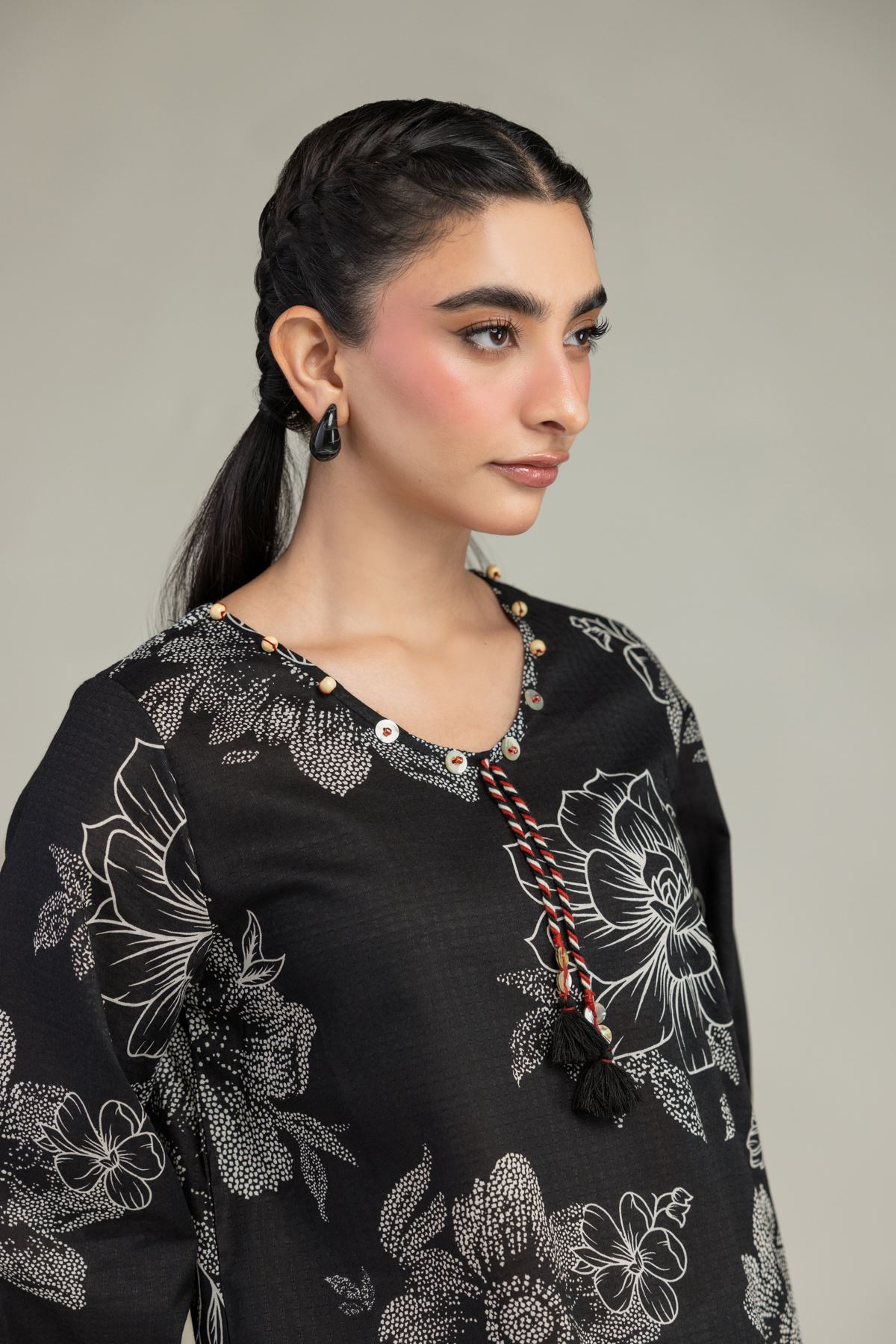 Printed Cotton Dobby Black Floral Kurta - 1-26-212-A-A2-VG