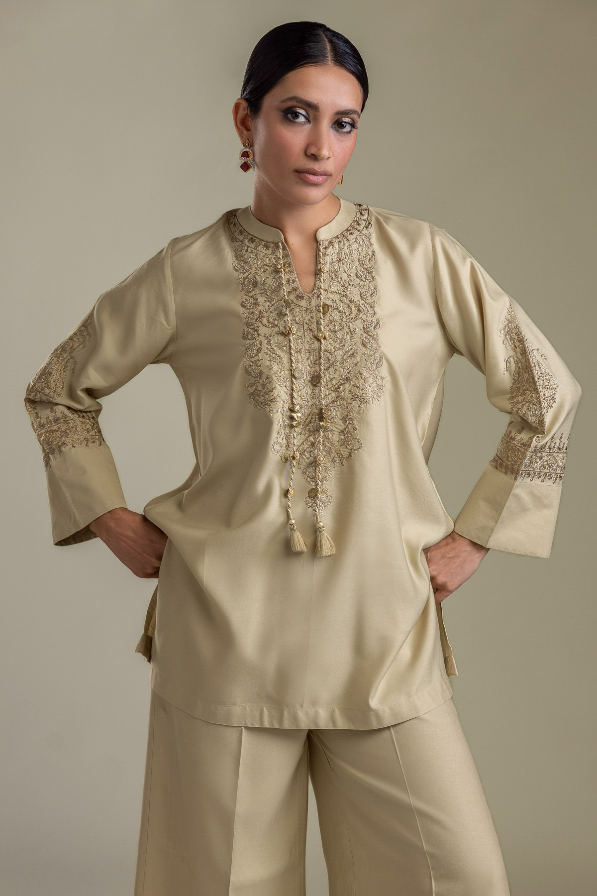 Embroidered Raw Silk Short Embroidered Kurta - 2-26-403-A-H1-VG
