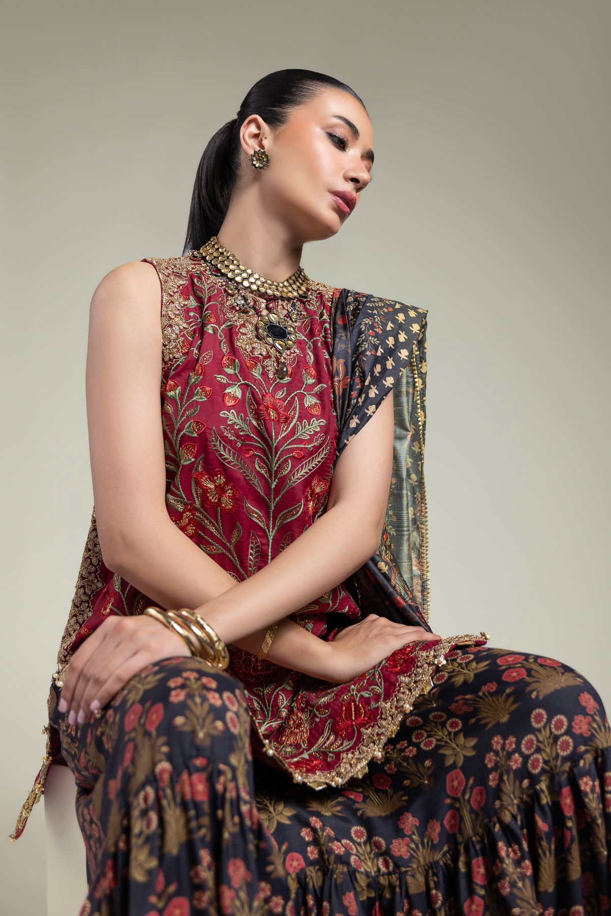 Embroidered Raw Silk Three-Piece Silk Set - 12-26-115-F-B-VG