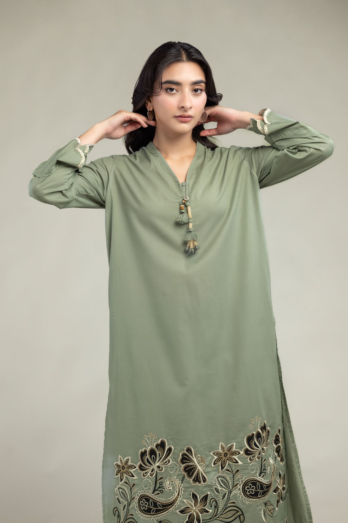 Cambric Long V-Neck Kurta - 1-26-301-B-I1-VG