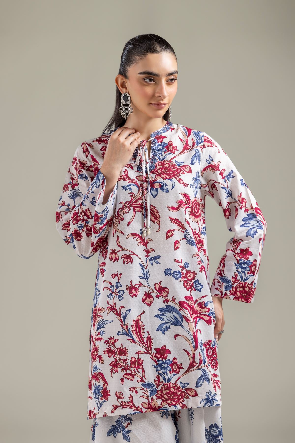 Embroidered Cotton Dobby White Floral Kurta - T-A22-26-120FI1-VG
