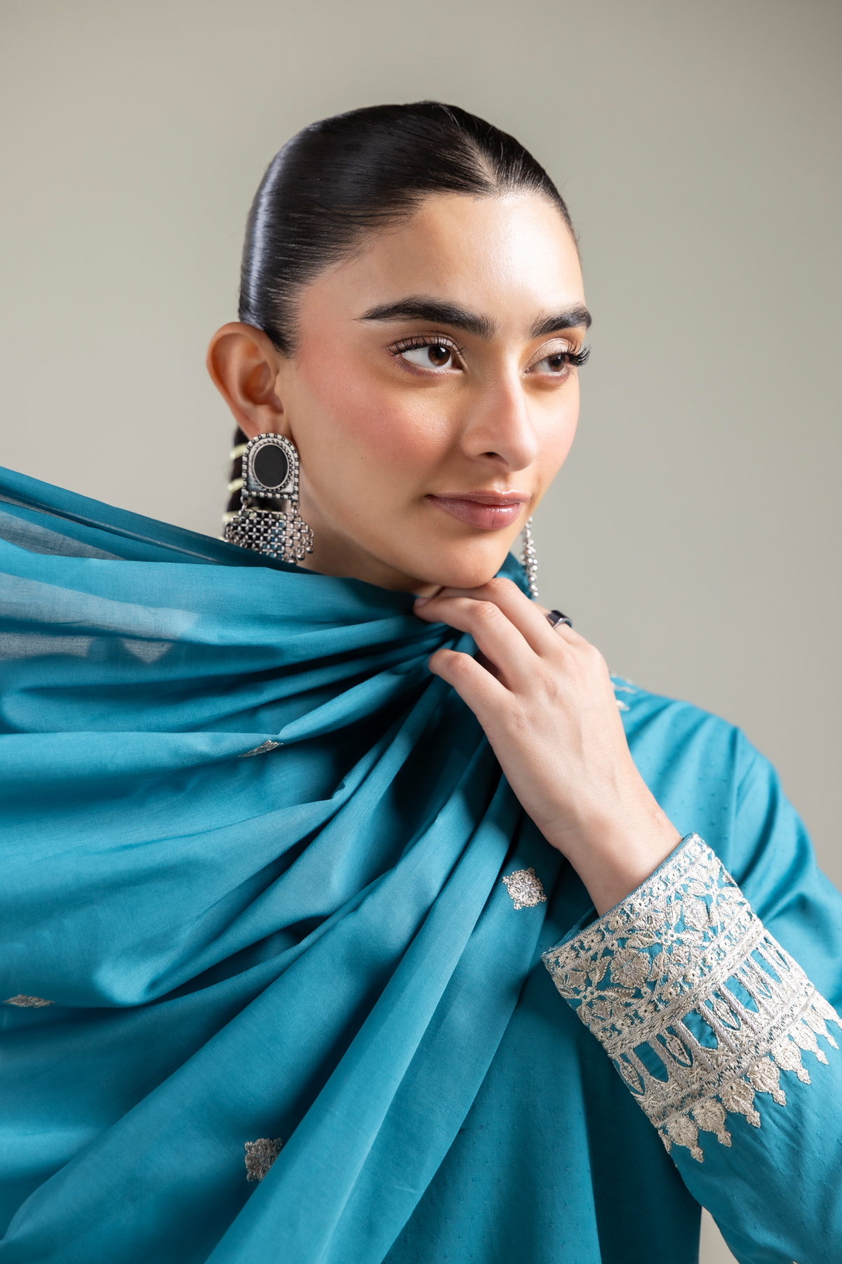 Embroidered Lawn Summer Lawn Dupatta - 1-26-121-A-C-VG