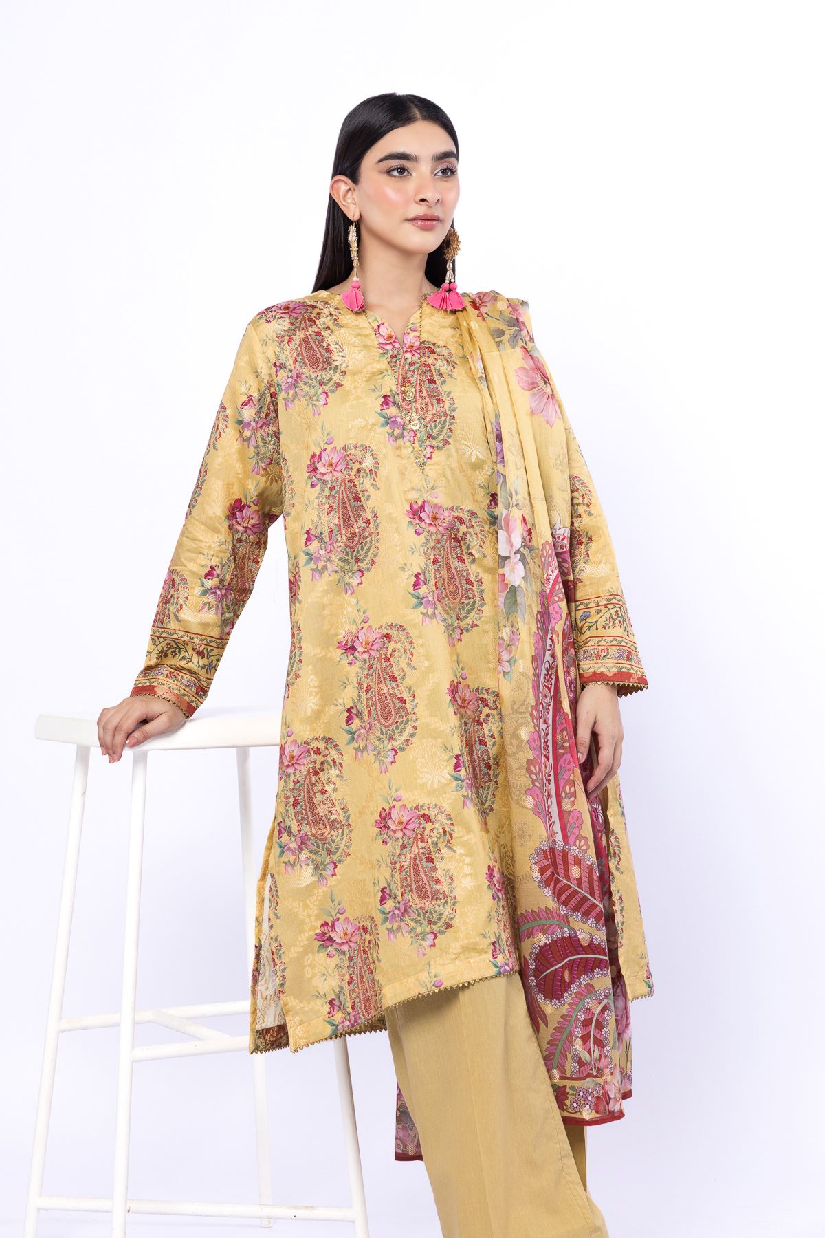 Printed Jacquard Tailored 3 Piece - T-A22-26-117FH2-VG