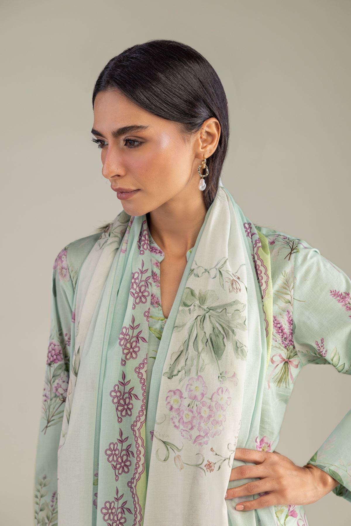 Printed Lawn Mint Lawn Dupatta - 1-26-102-A-F-VG