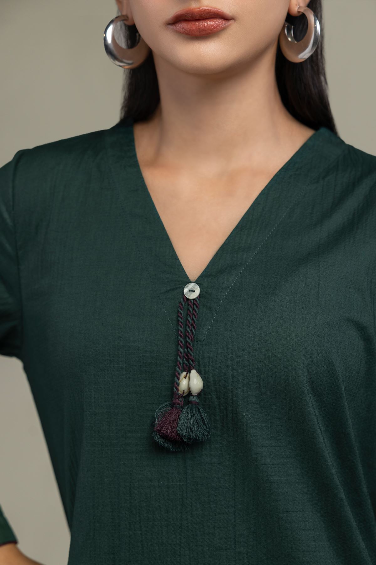Dyed Cotton Crinkle V-Neck Green Kurta - 8-26-303-A-C1-VG
