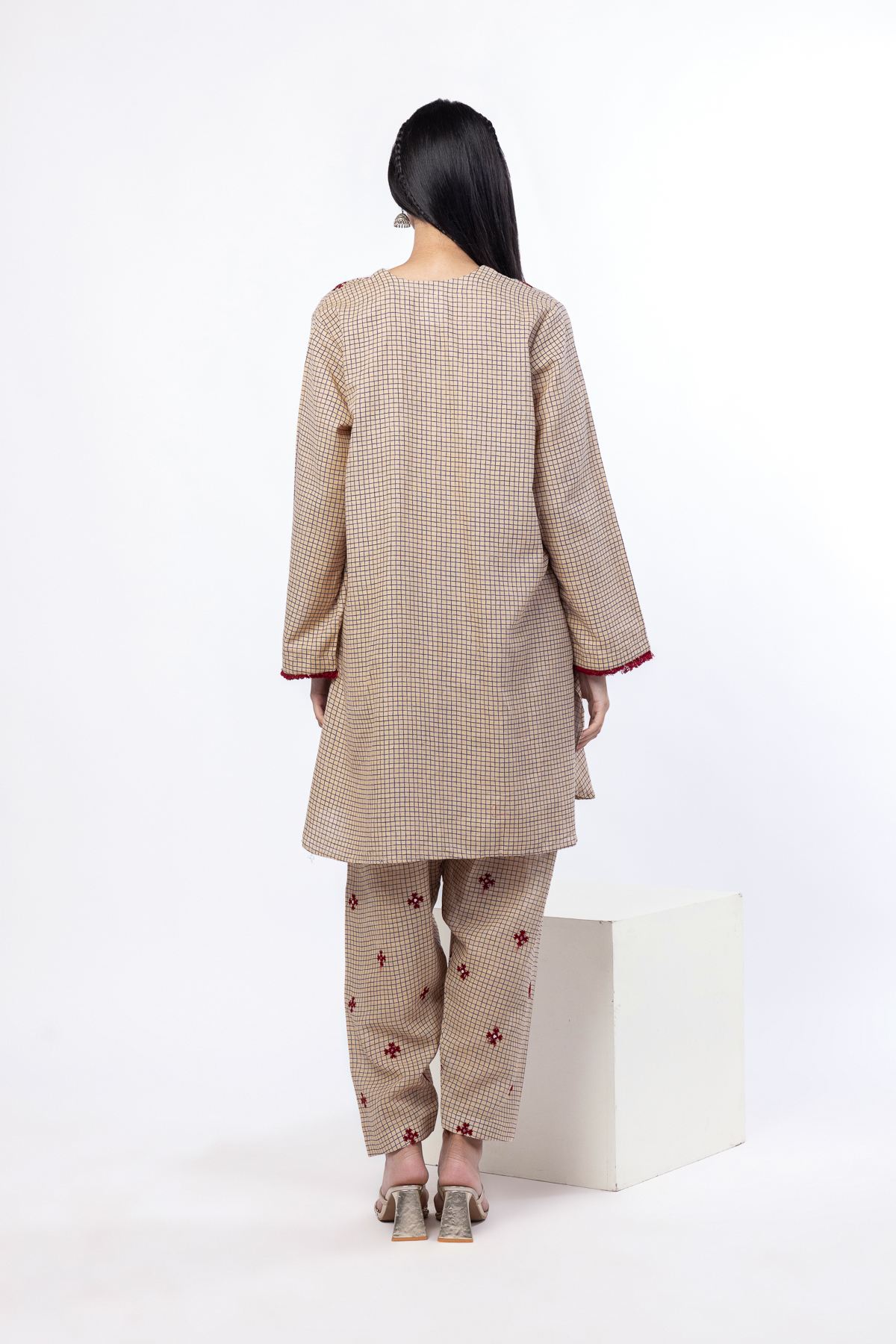 Embroidered Khaddar Fabrics 2 Piece | Top and Bottom - KN29A-VG
