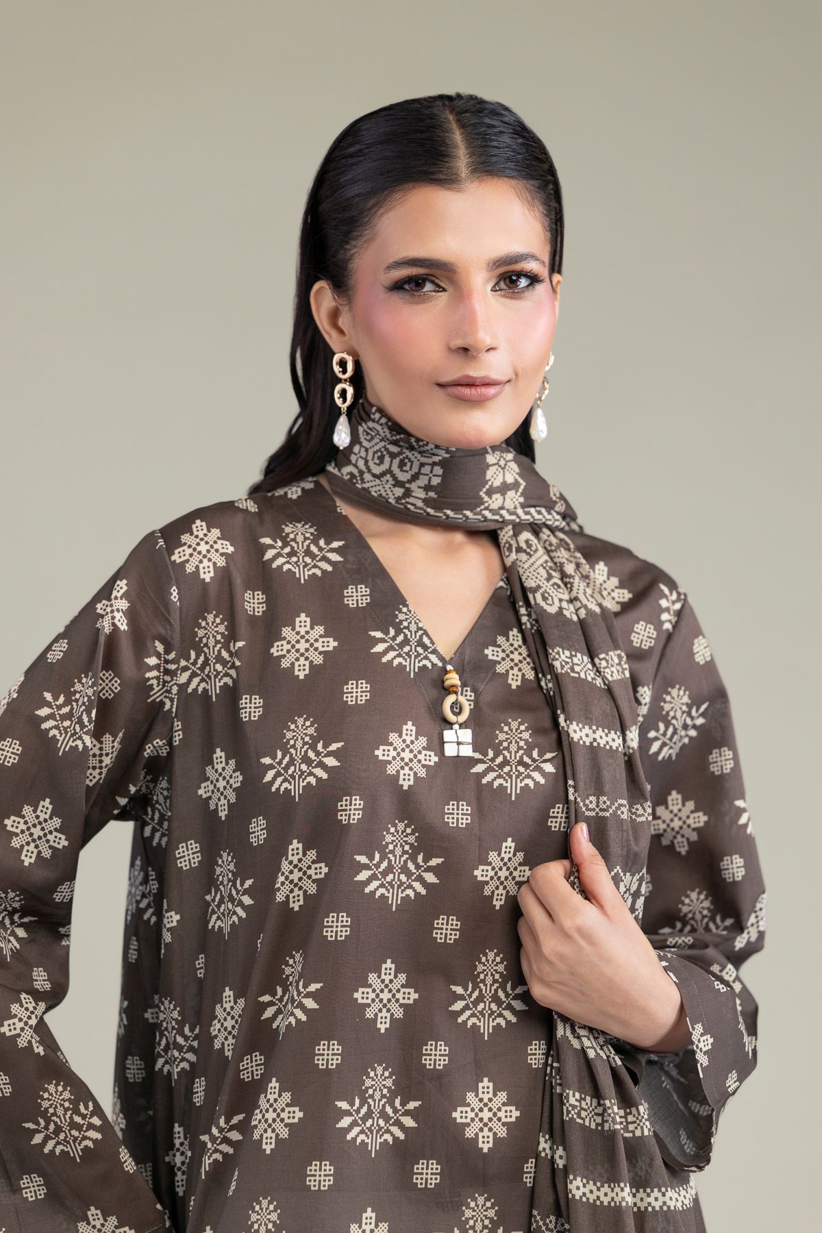 Printed Lawn 3-Piece Tailored Lawn - T-A11-26-202FJ2-VG