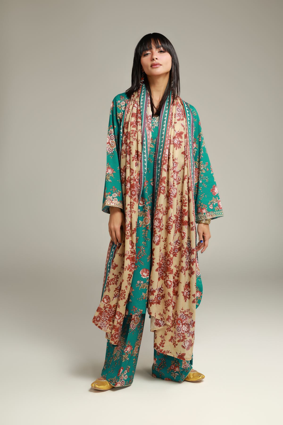 Embroidered Lawn Floral Lawn Dupatta - 26-02-1E13-10TA-VG