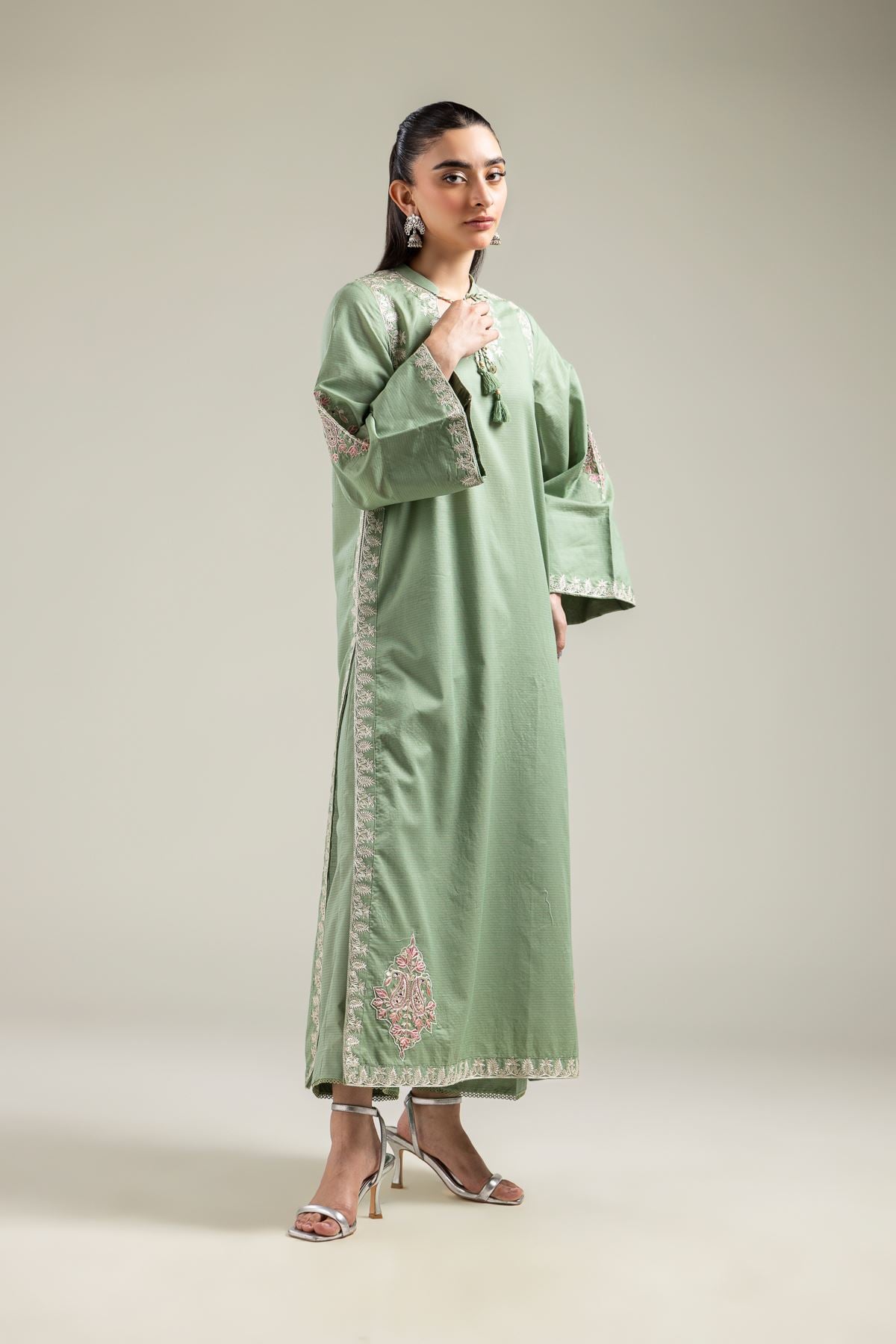 Embroidered Mesuri Solid Mesuri Pants - 1-26-142-A-E-VG