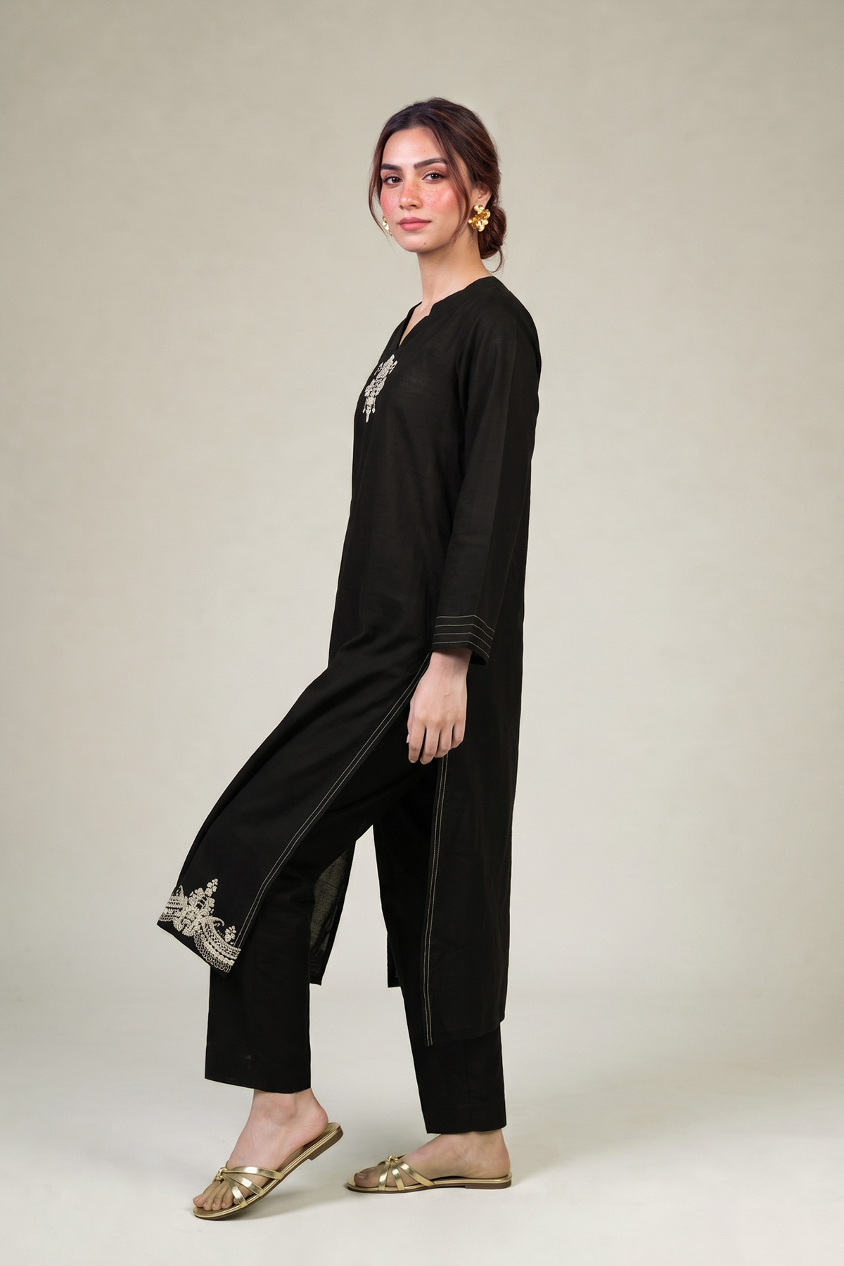 Embroidered Light Khaddar Fabrics 2 Piece | Top and Bottom - 2-26-308-A-G1-VG