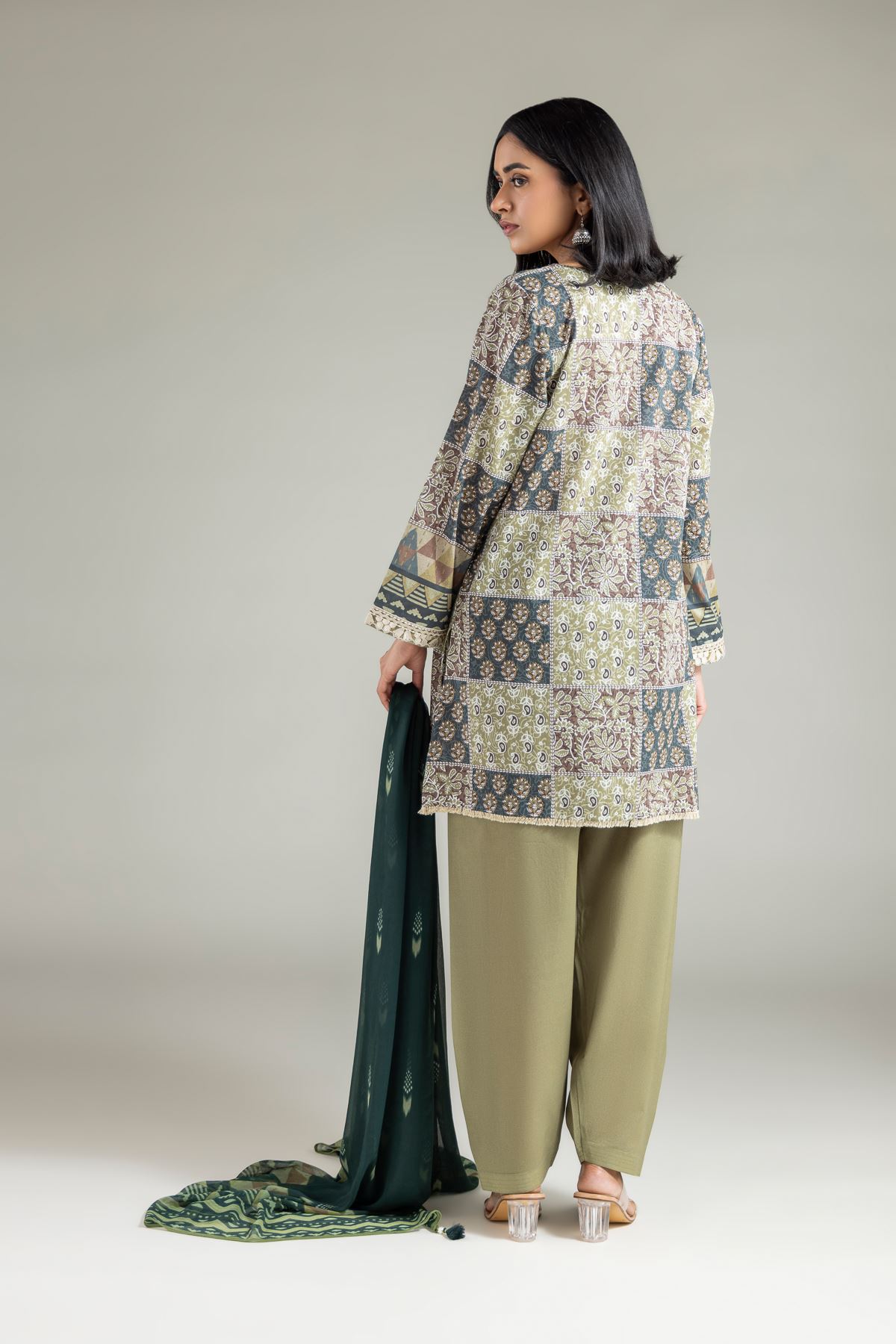 Embroidered Lawn Tailored Lawn Suit - T-A33-26-105FF-VG