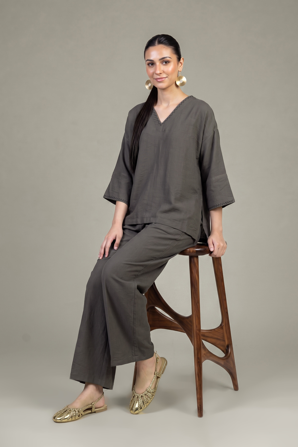 Dyed Crepe Solid V-Neck Tunic - 1-26-409-A-A-VG