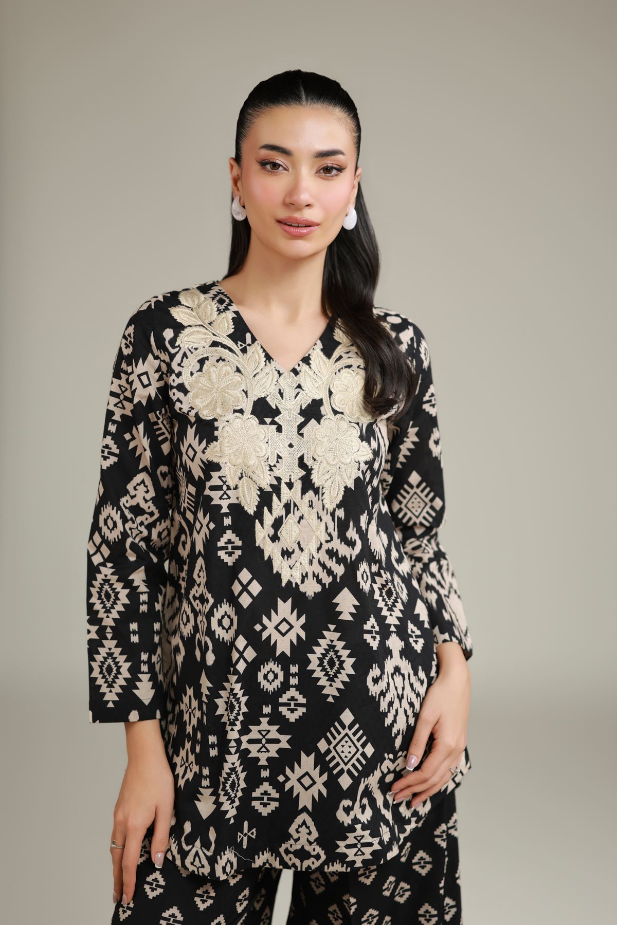 Embroidered Cotton Dobby Black V-Neck Kurta - A22-26-218FJ1-VG