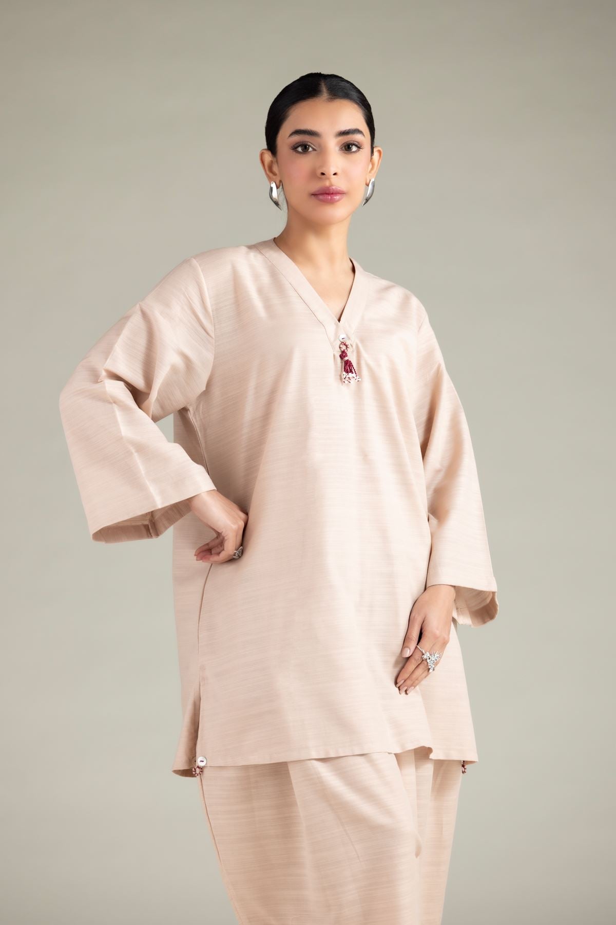 Dyed Textured Cotton V-Neck Tassel Kurta - 1-26-109-A-L-VG