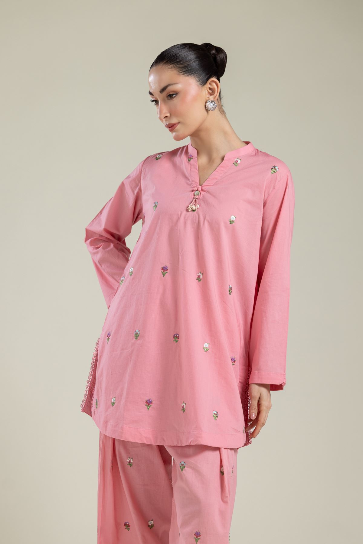 Embroidered Cambric Floral Cambric Kurta - T-A112-26-108EC2-VG