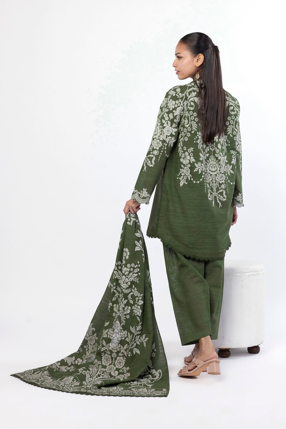 Printed Light Khaddar Fabrics 3 Piece - KW32B-VG