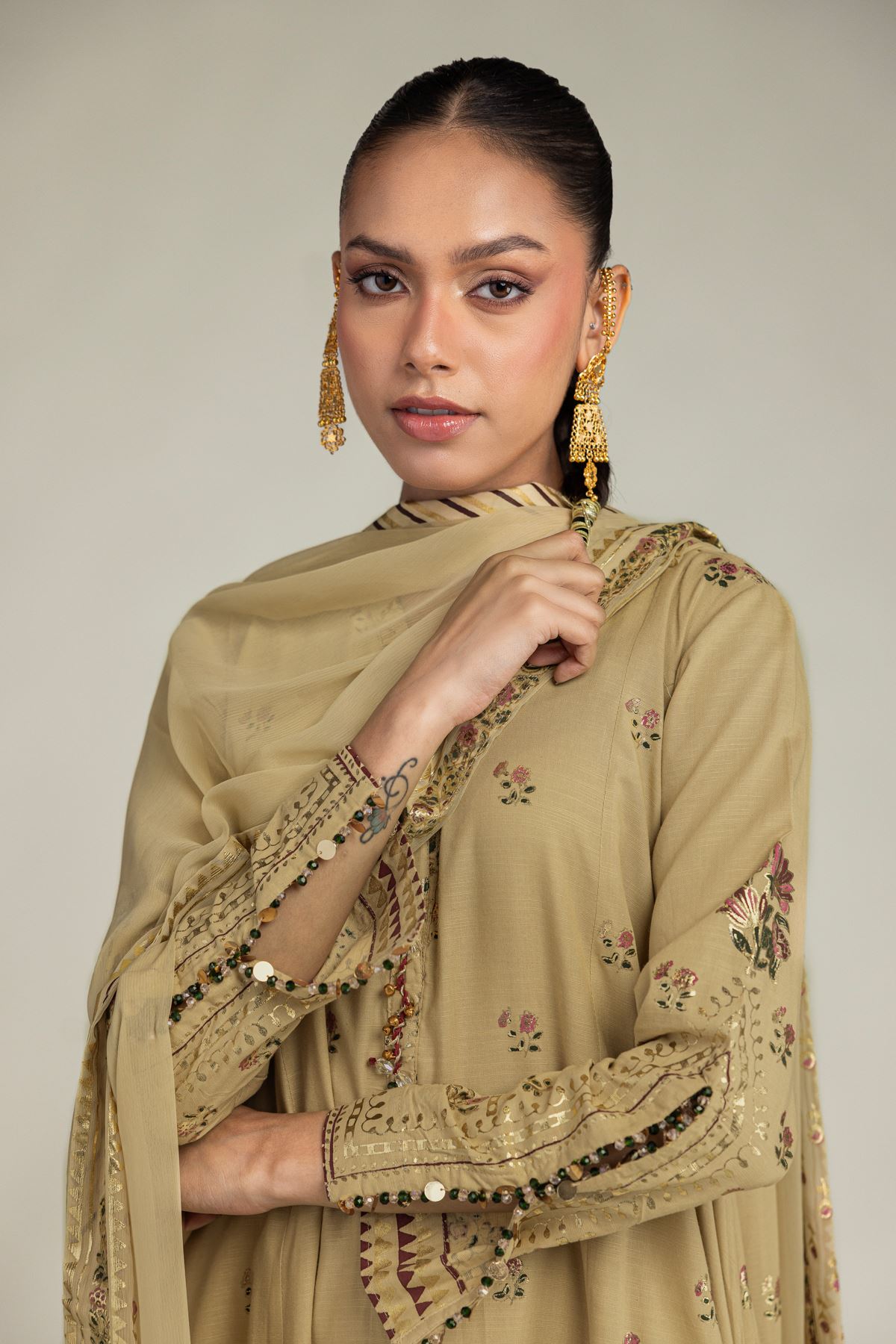 Embroidered Raw Silk 3 Piece Co-ord Set - 12-26-106-F-F-VG