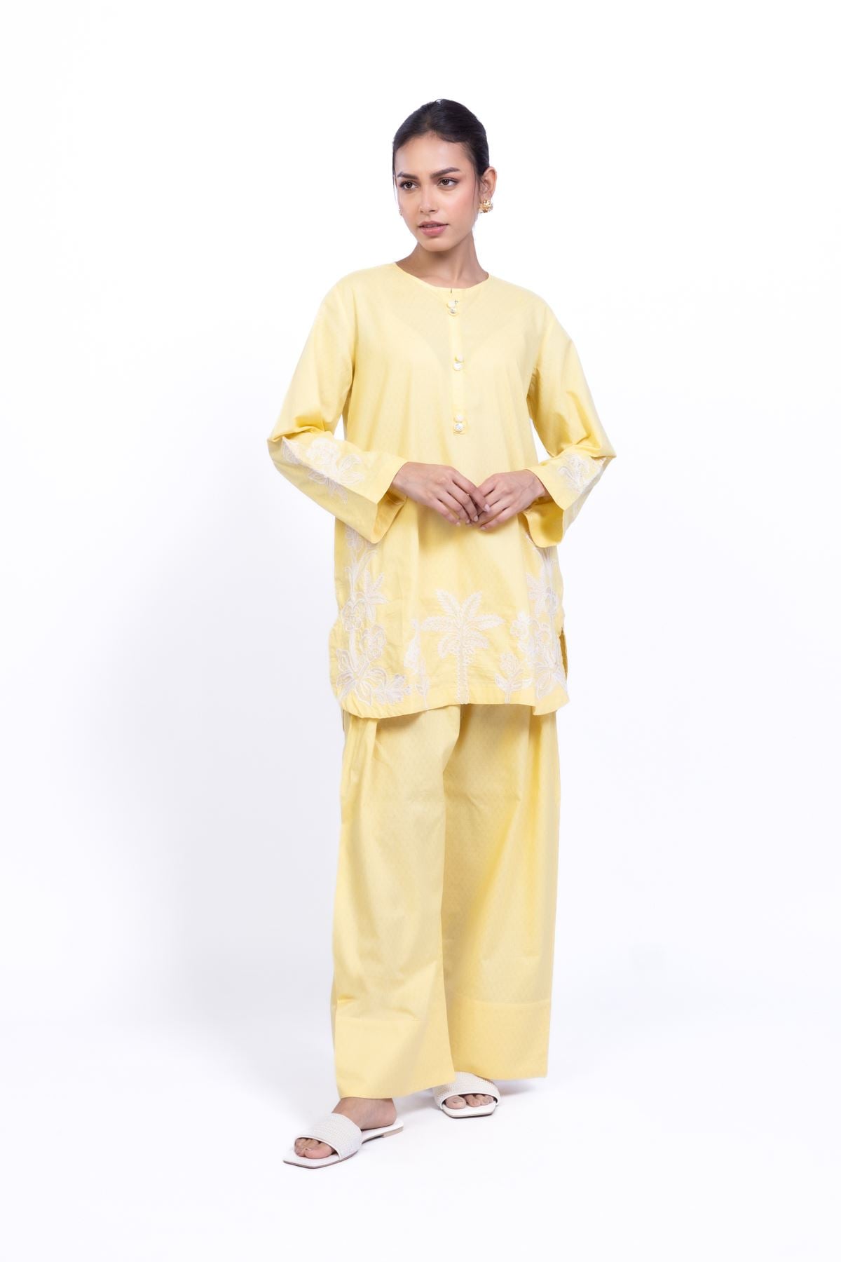 Embroidered Cotton Dobby Floral Threadwork Kurta - 1-26-137-A-A-VG