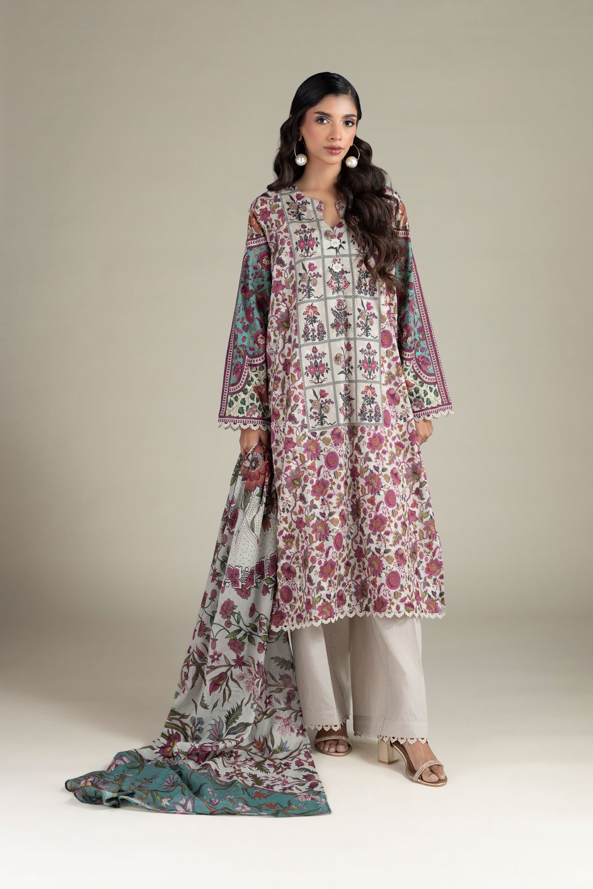 Printed Broshia Fabrics 3 Piece - A22-26-101FJ-VG