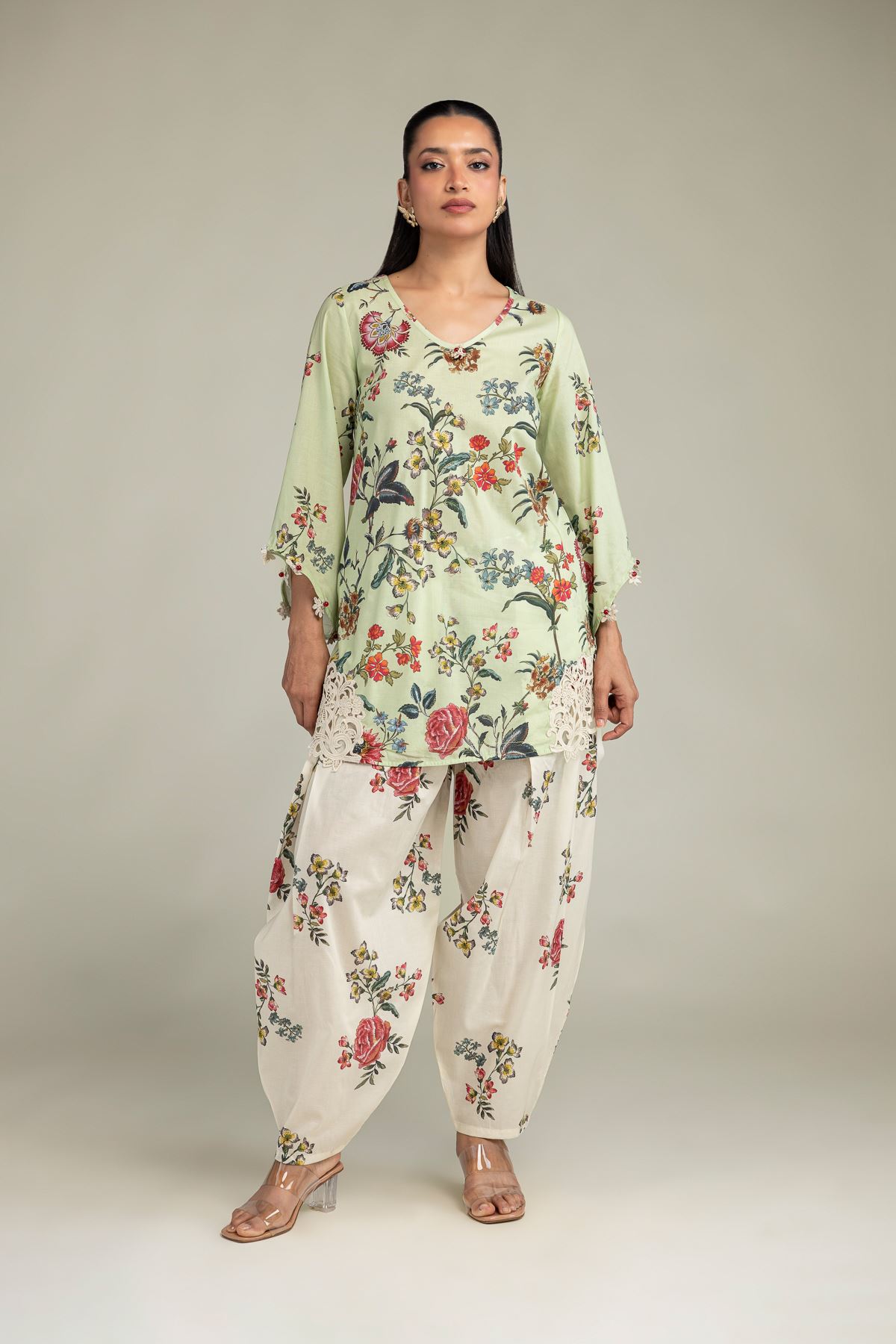 Embroidered Cambric Floral V-Neck Kurta - 1-26-102-A-F-VG