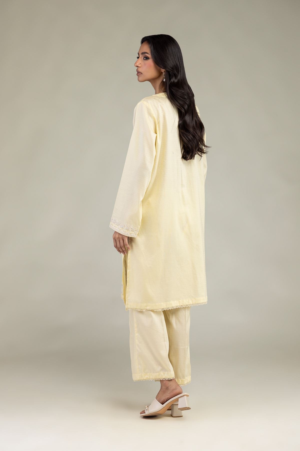 Embroidered Dobby Tailored 3-Piece Set - 1-26-229-B-F1-VG