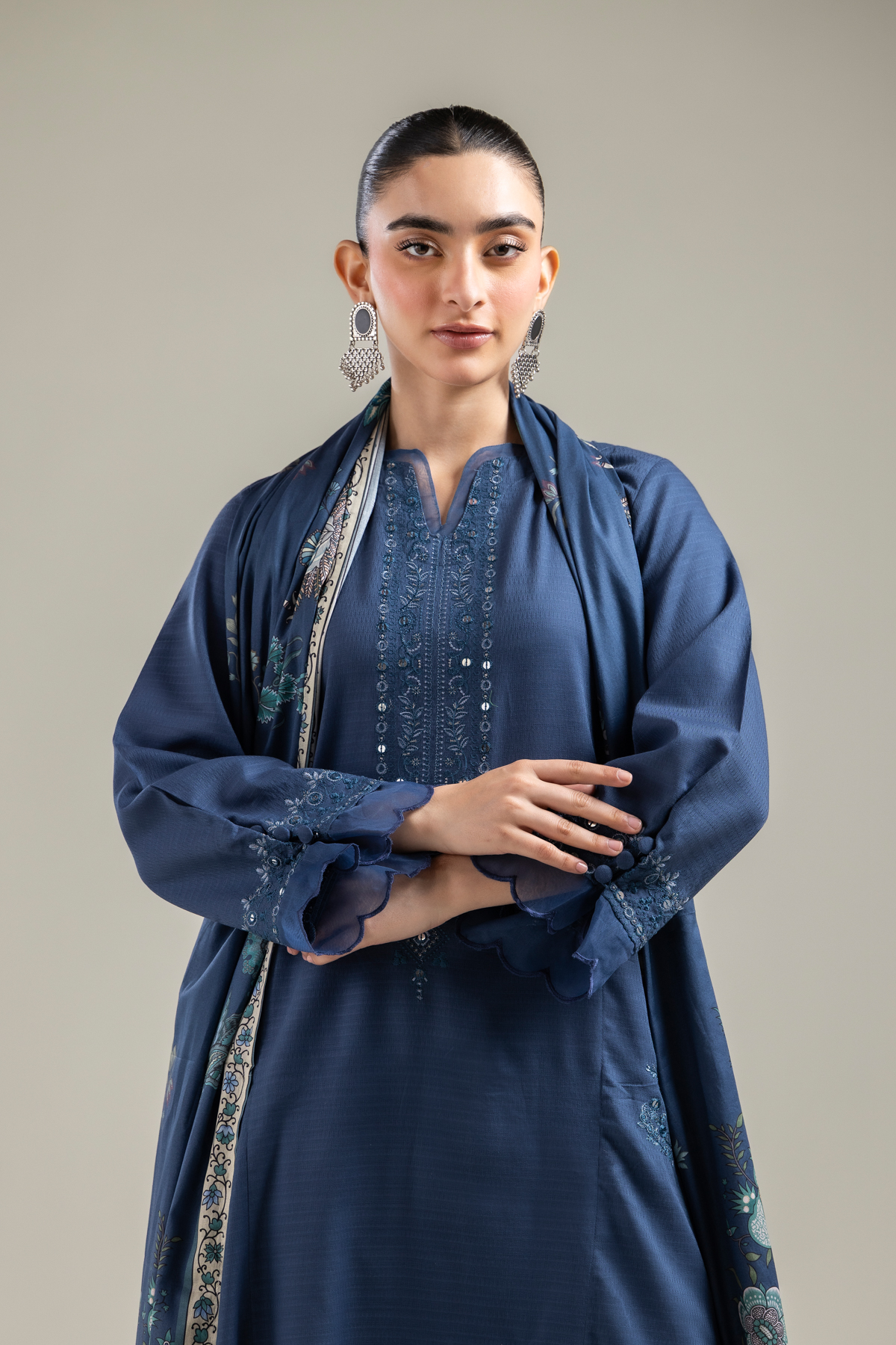 Embroidered Lawn Navy Lawn Dupatta - 1-26-121-A-C-VG