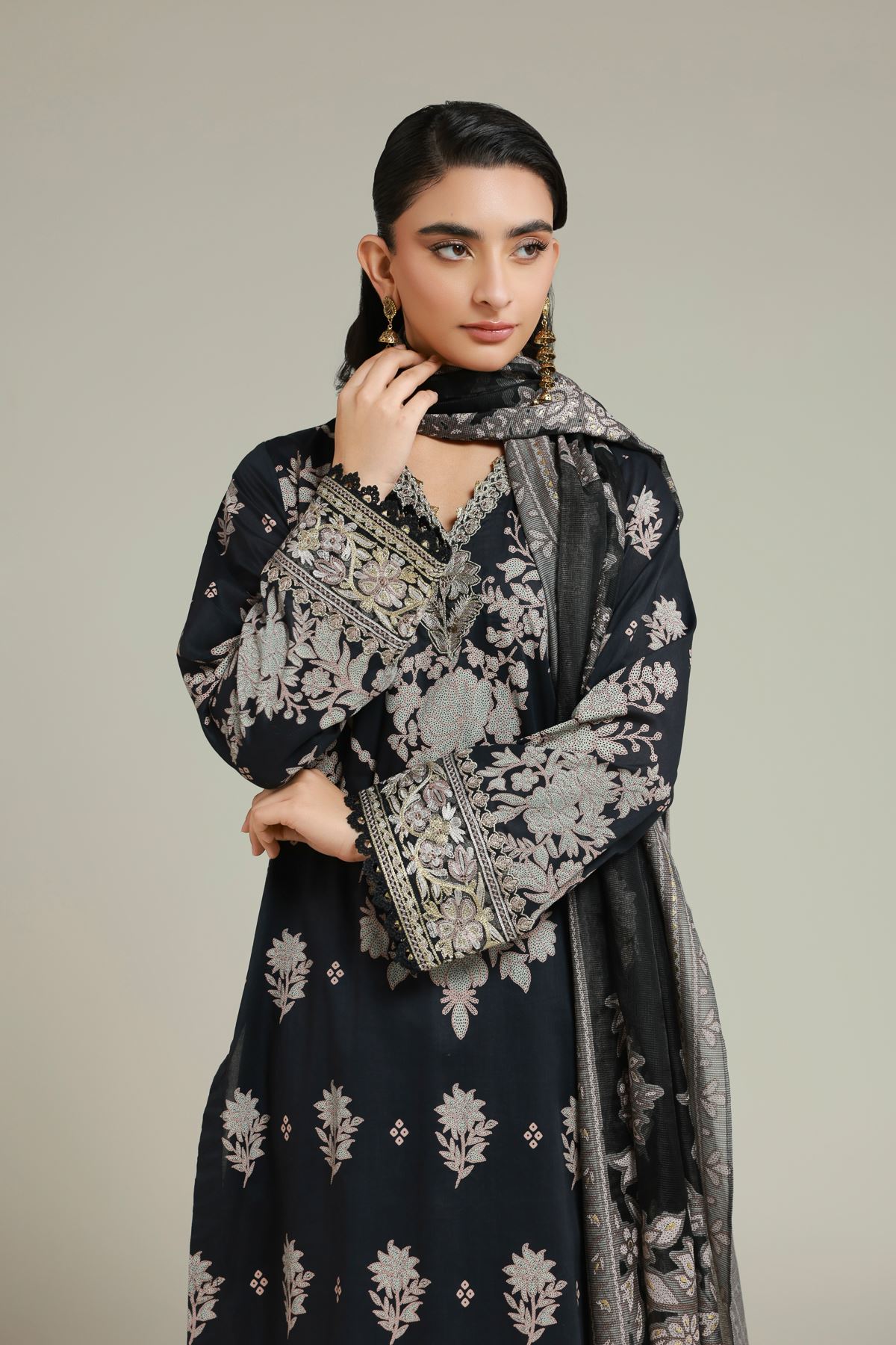 Embroidered Cambric Tailored 3-piece Cambric - 8-26-202-A-A1-VG