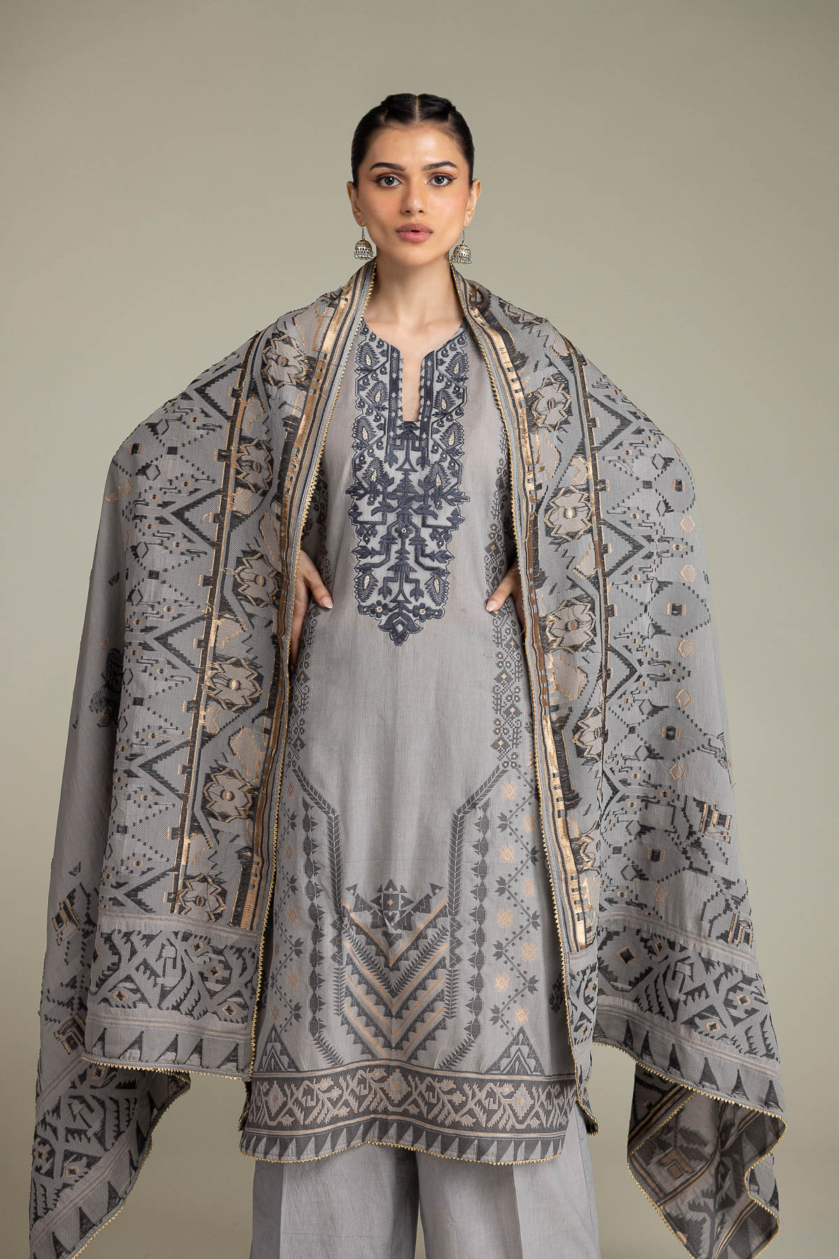 Embroidered Jacquard Fabrics 3 Piece - T-A33-26-207FD1-VG