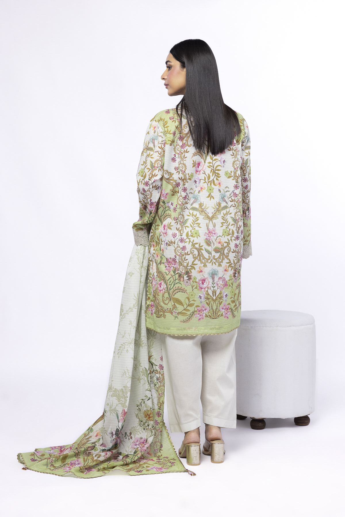 Embroidered Messuri Fabrics 3 Piece - CA02A-VG