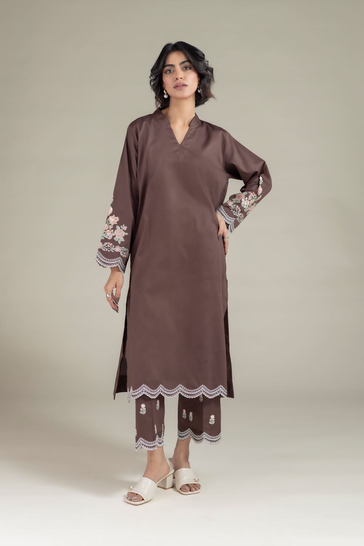 Embroidered Textured Cotton Pants - 25-10-12E1S-03SB-VG