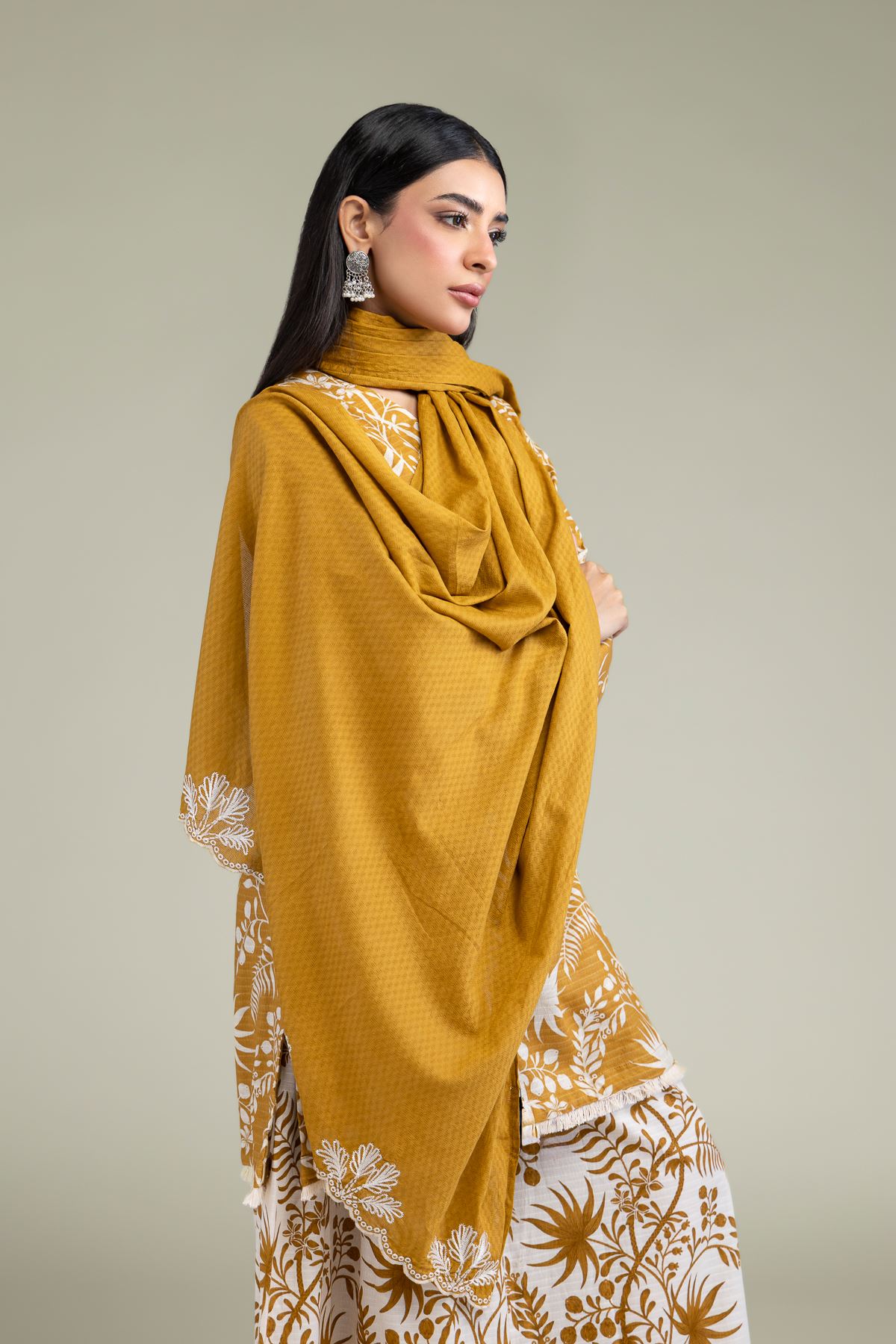 Embroidered Lawn Lawn Dupatta - 25-09-12E2-03TA-VG