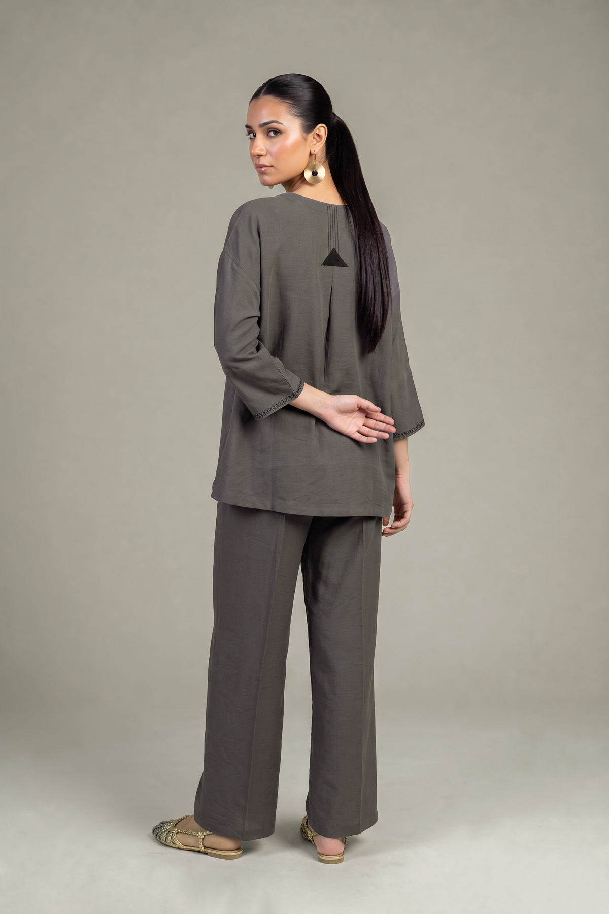 Dyed Crepe Solid V-Neck Tunic - 1-26-409-A-A-VG