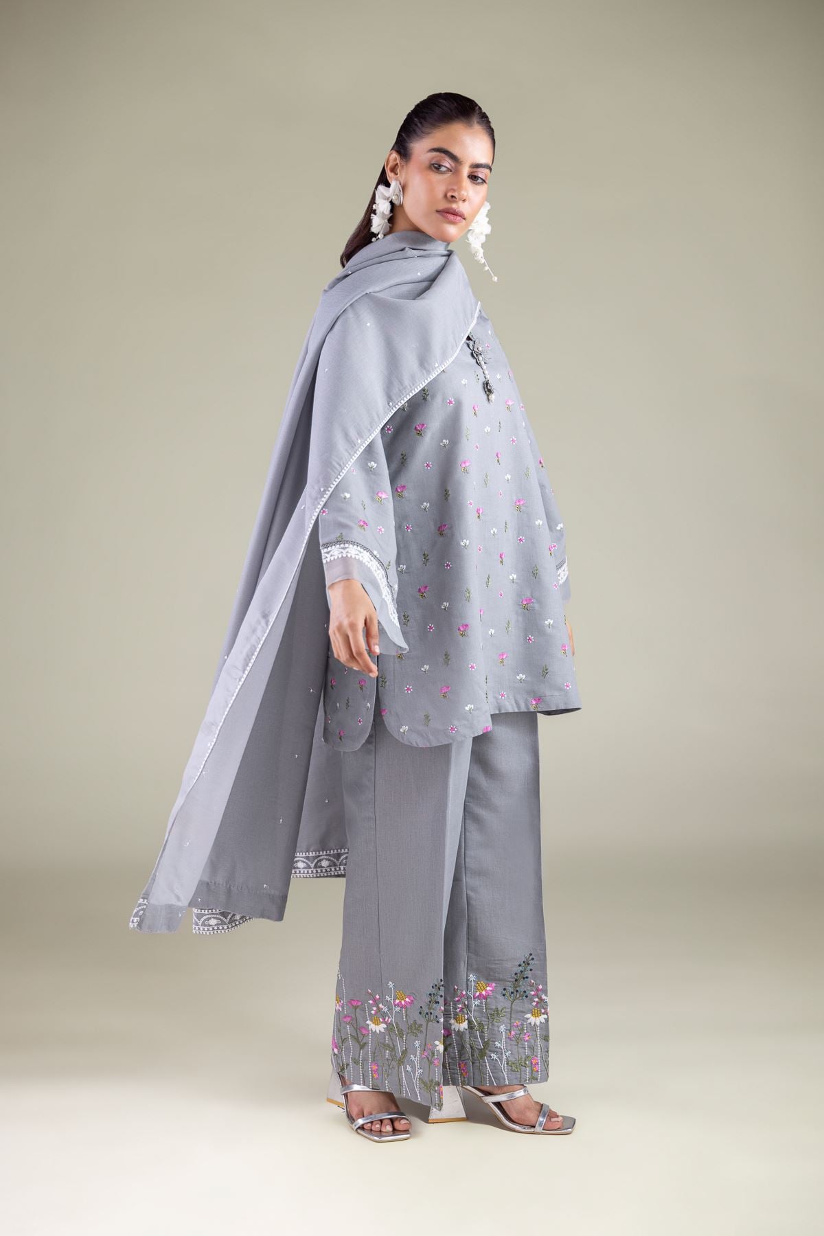 Embroidered Mesuri Floral Draped Dupatta - 2-26-202-A-D-VG