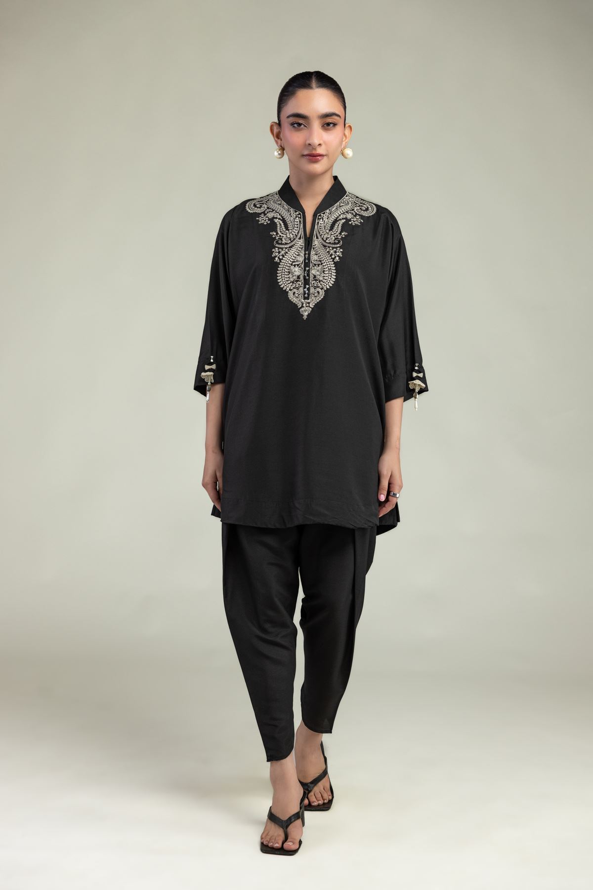 Embroidered Arabic Lawn Lawn Solid Shalwar - 1-26-225-A-I1-VG