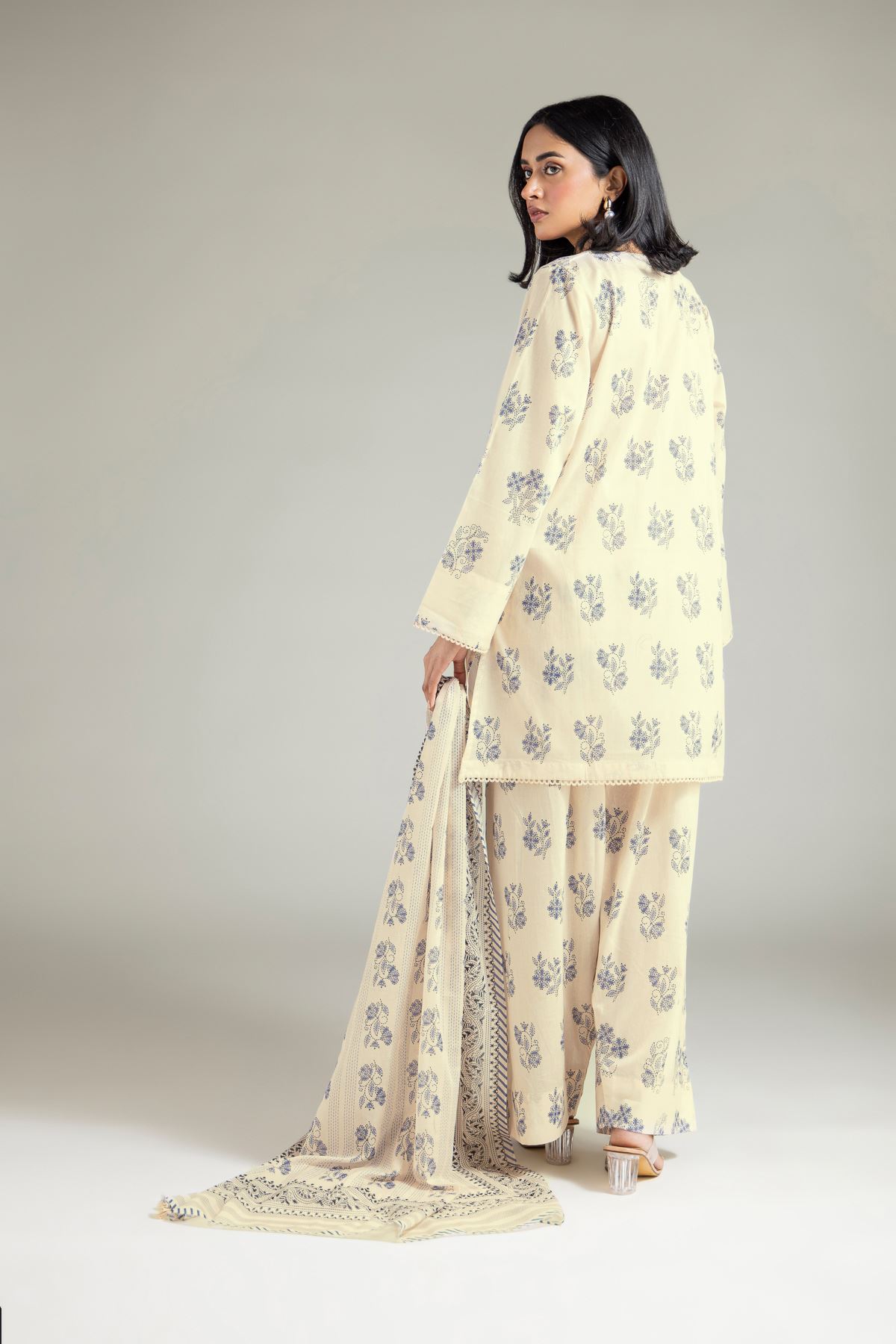 Printed Lawn Lawn 3-Piece Outfit - T-A22-26-103FA1-VG