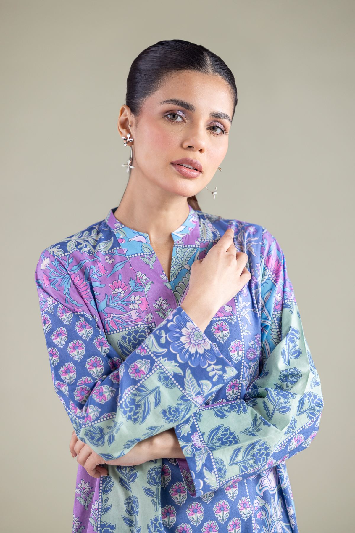 Printed Cambric Floral Longline Kurta - 1-26-127-A-G-VG