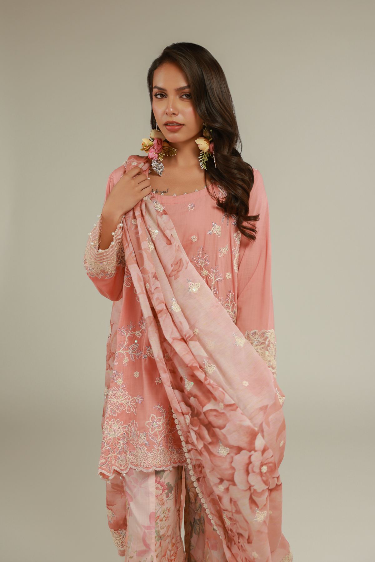 Embroidered Raw Silk Floral Kurta 3-piece - 1-26-129-A-C-VG