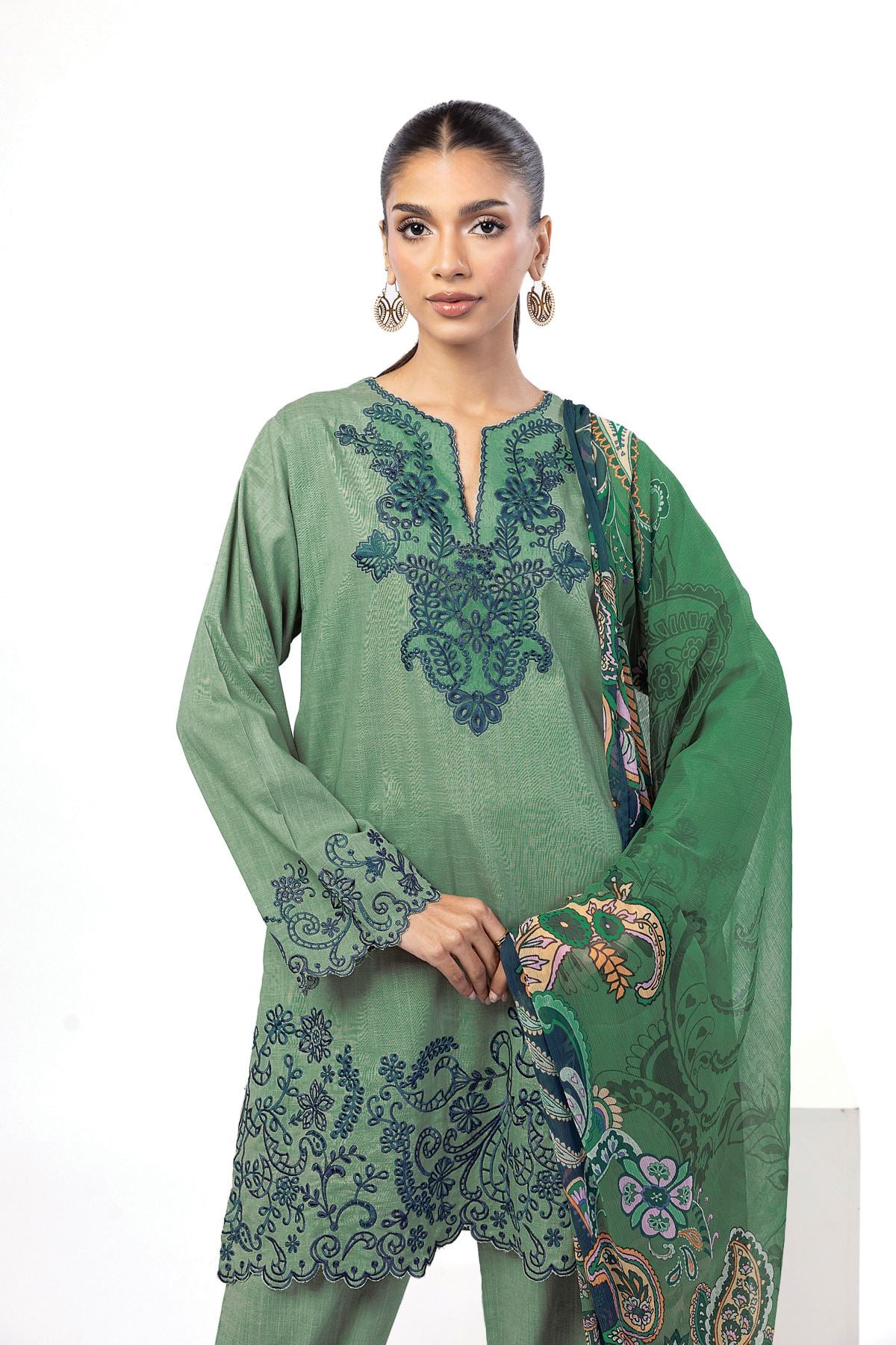Embroidered Crosshatch Fabrics 3 Piece - CV01A-VG