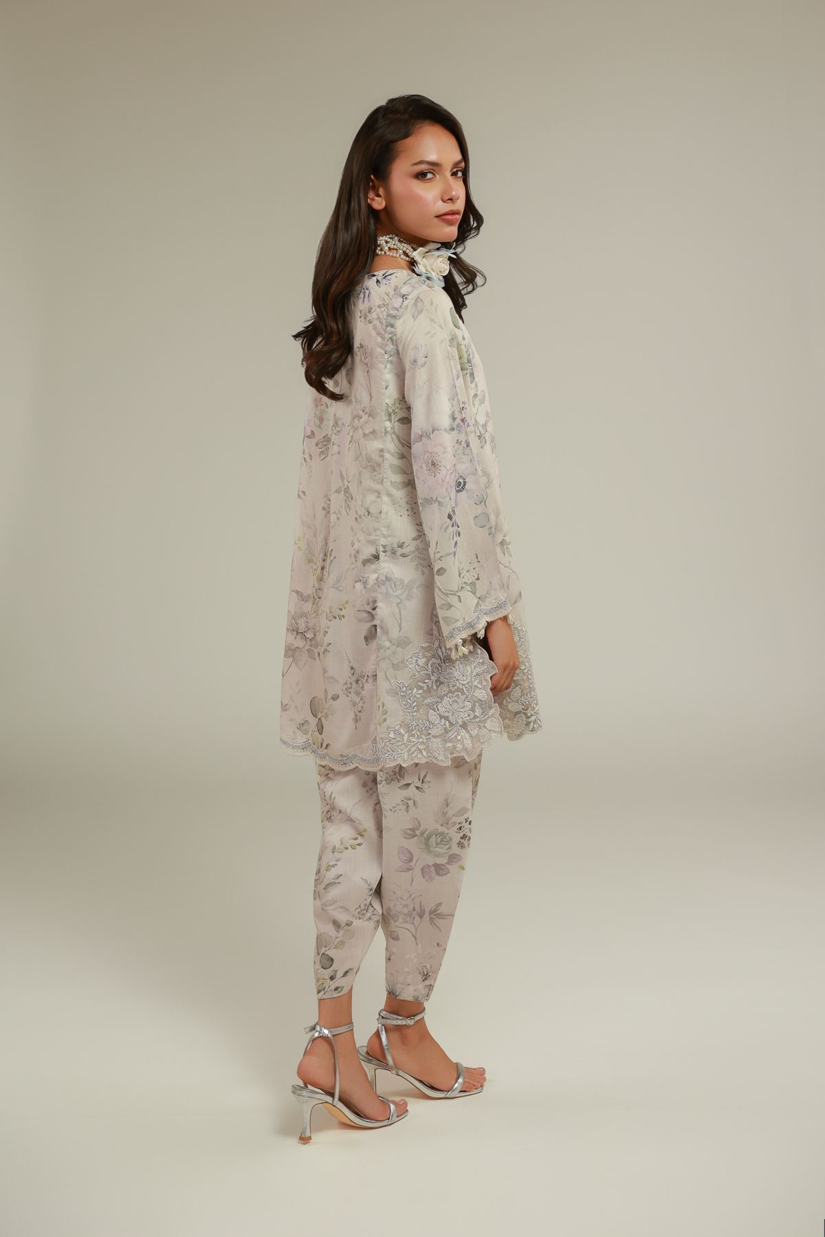 Embroidered Raw Silk Floral Co-ords Set - 1-26-122-A-A-VG
