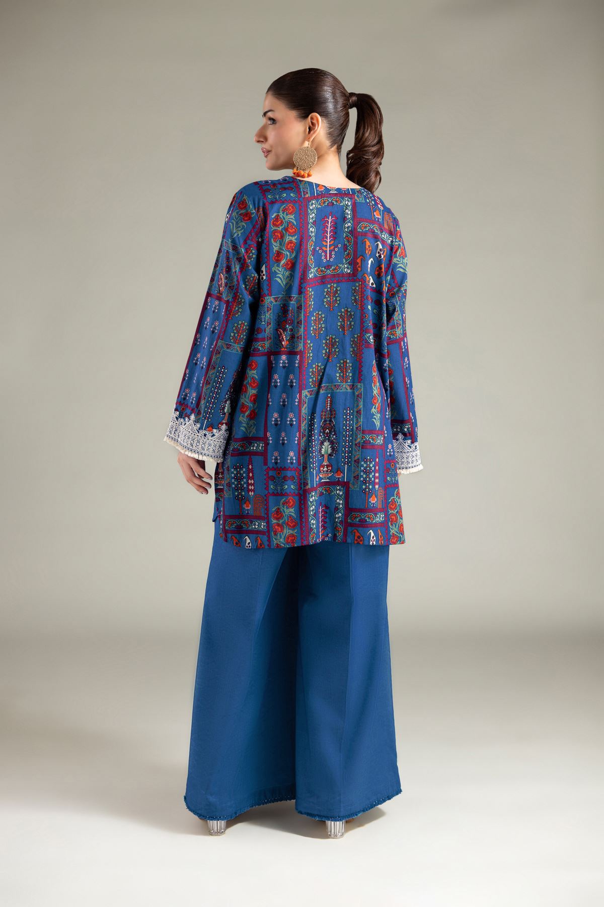 Embroidered Lawn Fabrics 2 Piece | Top and Bottom - A11-26-114FA1-VG