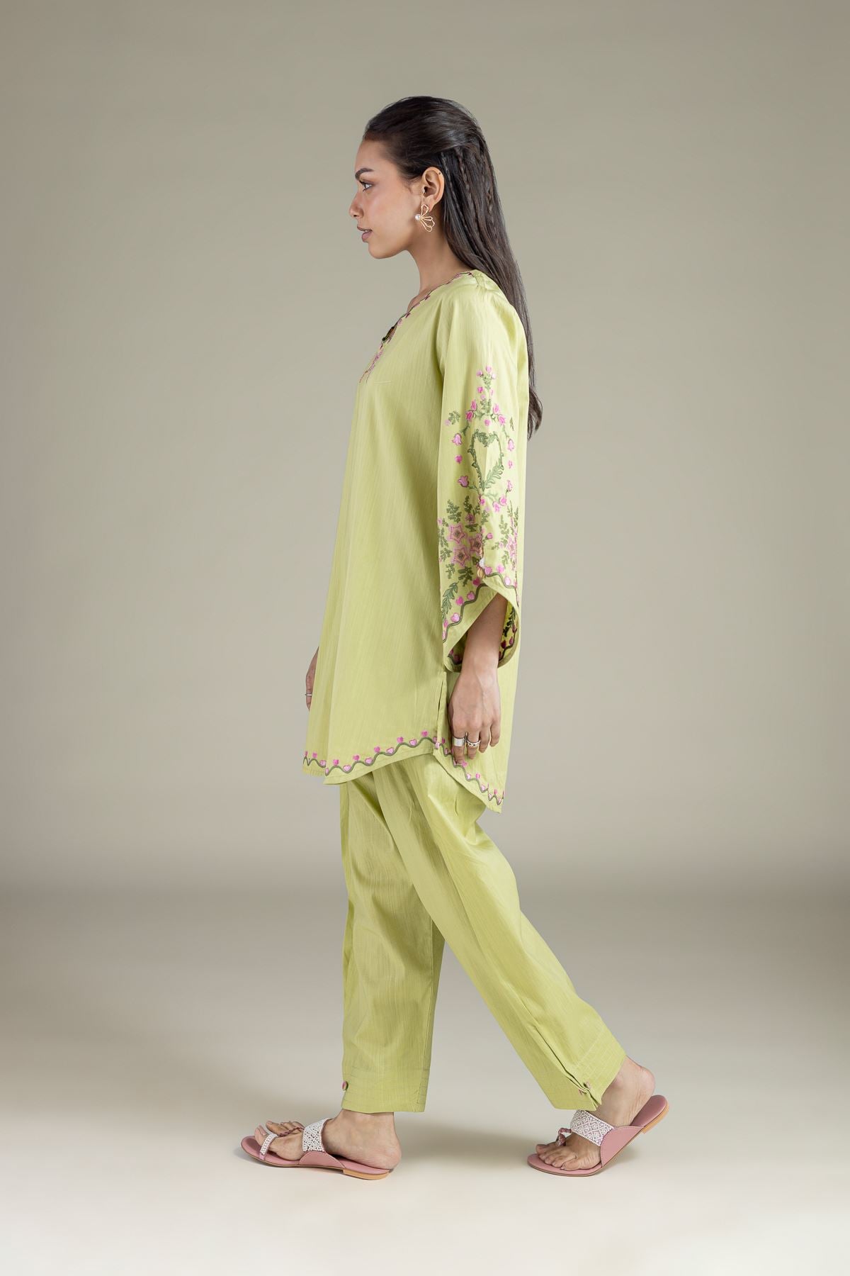 Embroidered Textured Cambric Solid Straight Shalwar - 1001922176