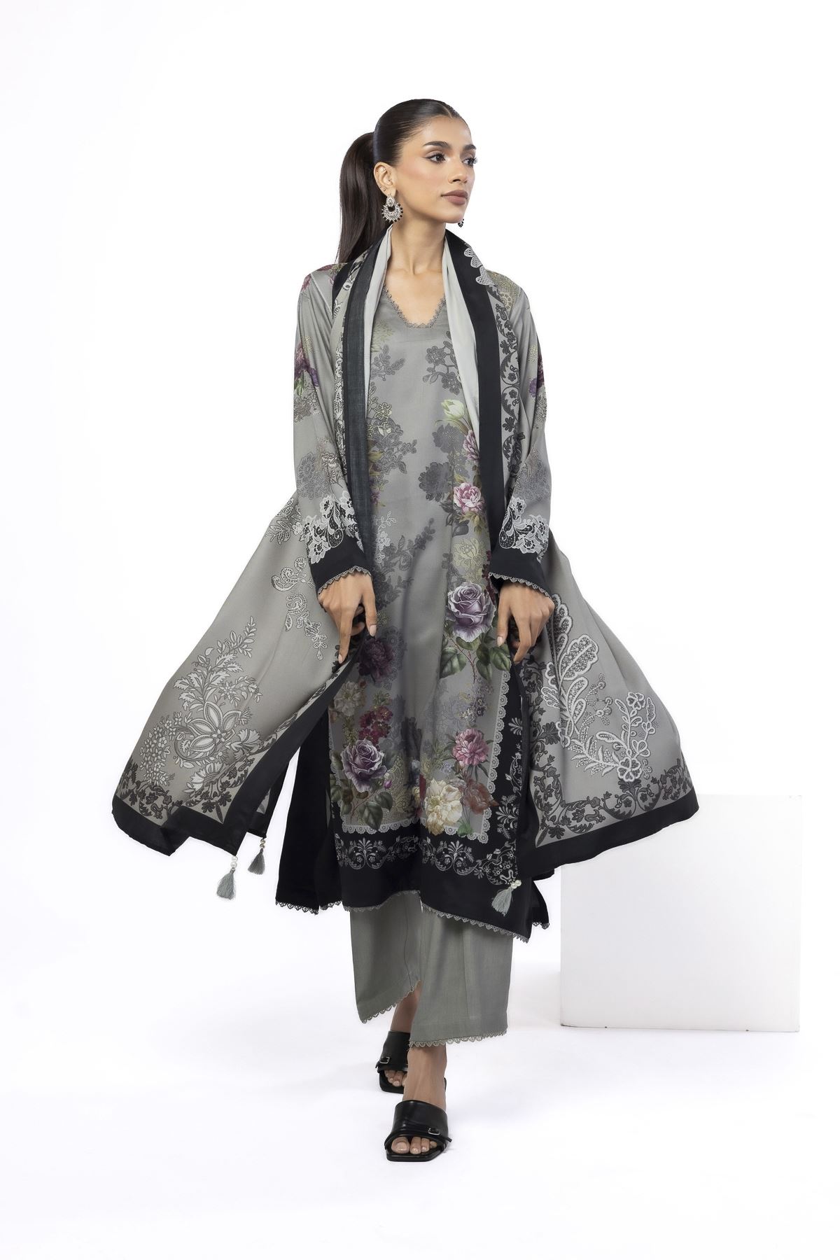 Printed Marina Tailored 3 Piece - KRN09AST-VG