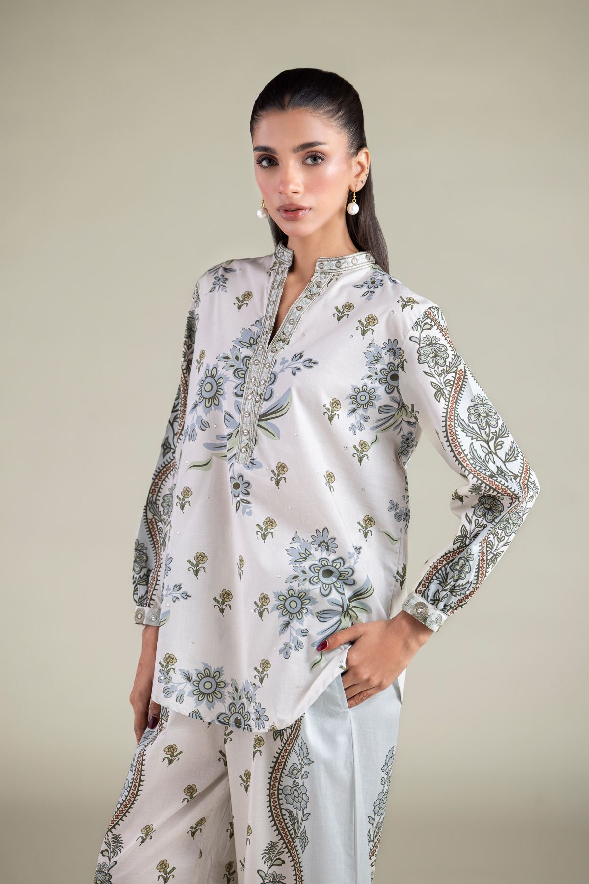 Embroidered Cambric Tunic - 6-26-104-A-E-VG