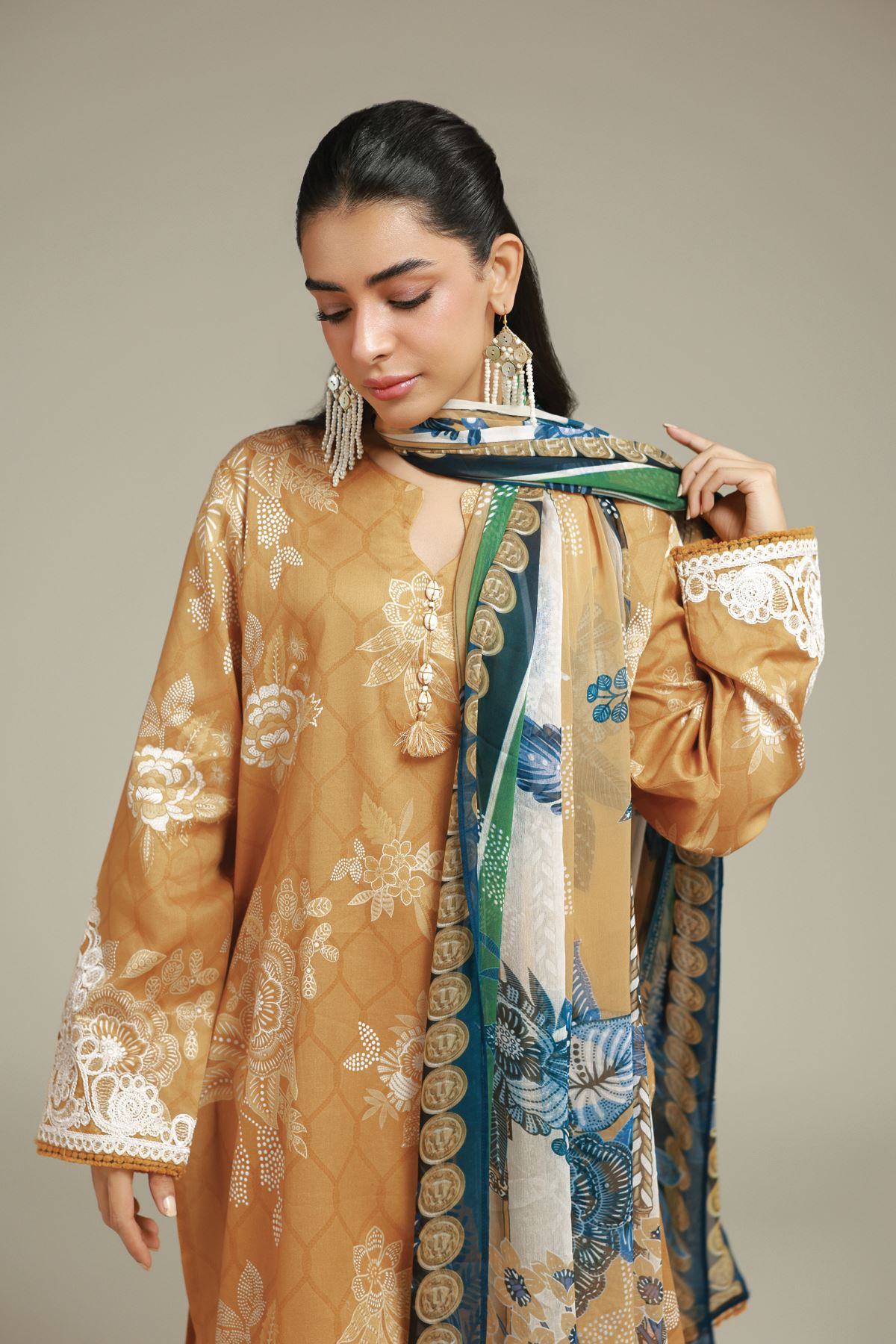 Embroidered Satin Tailored 3-Piece Set - T-A33-26-101FC-VG