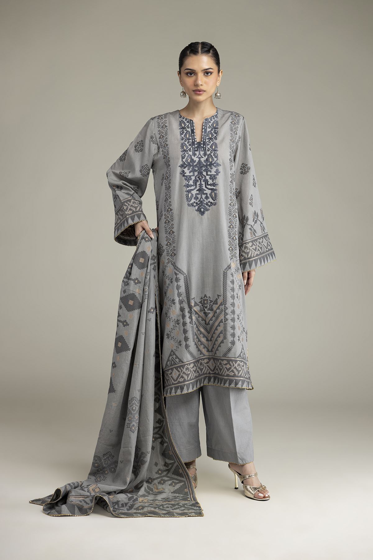Embroidered Jacquard Fabrics 3 Piece - A22-26-201FC1-VG